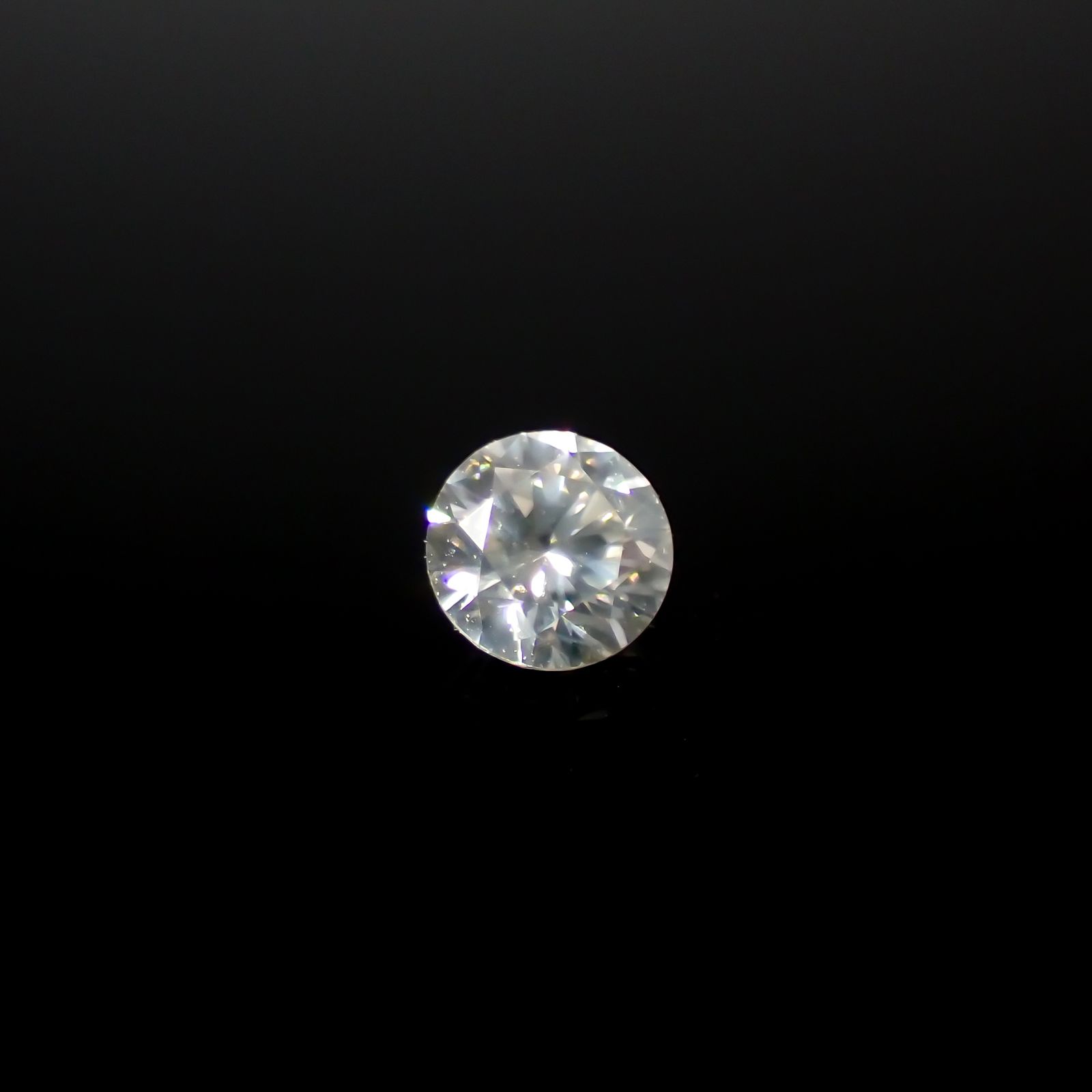 シルキーダイヤモンド SI-VS 0.094ct[240326614]2.7x2.7mm前後