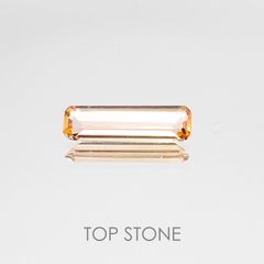 インペリアルトパーズ ブラジル産 ルース 0.6ct[20084387]10.5×3mm前後