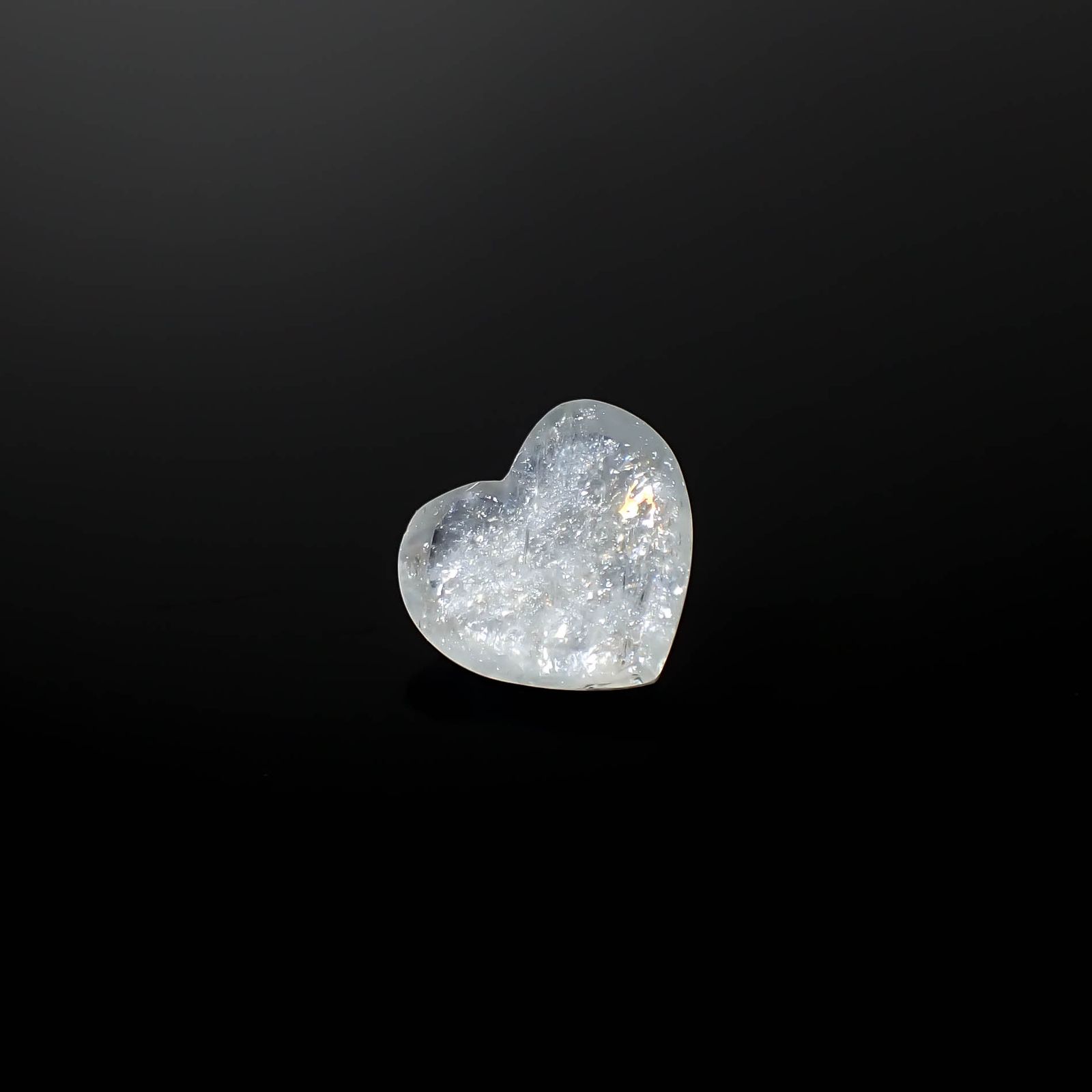 イリデッセンスアクアマリン ブラジル産 2.48ct [250730840]9.3x10.3mm前後