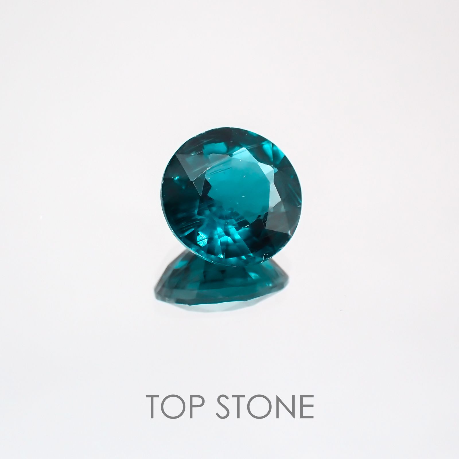 オーシャンブルーカイヤナイト ネパール産 ルース 2.17ct[210310281]8×7.9mm前後