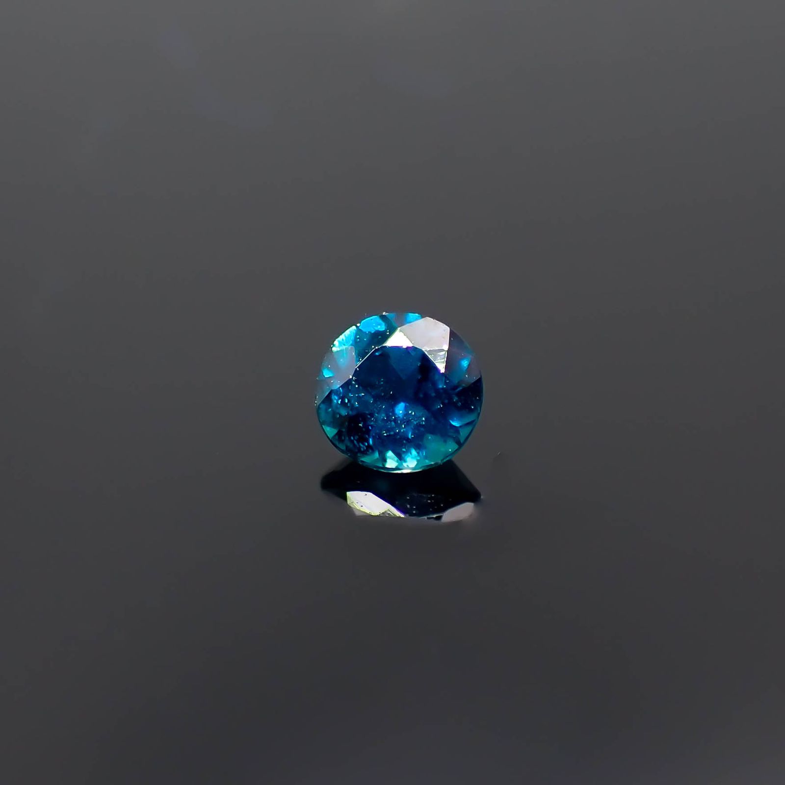ラズライト 天藍石(宝石名ラズライト)ブラジル産 0.095ct ソ付