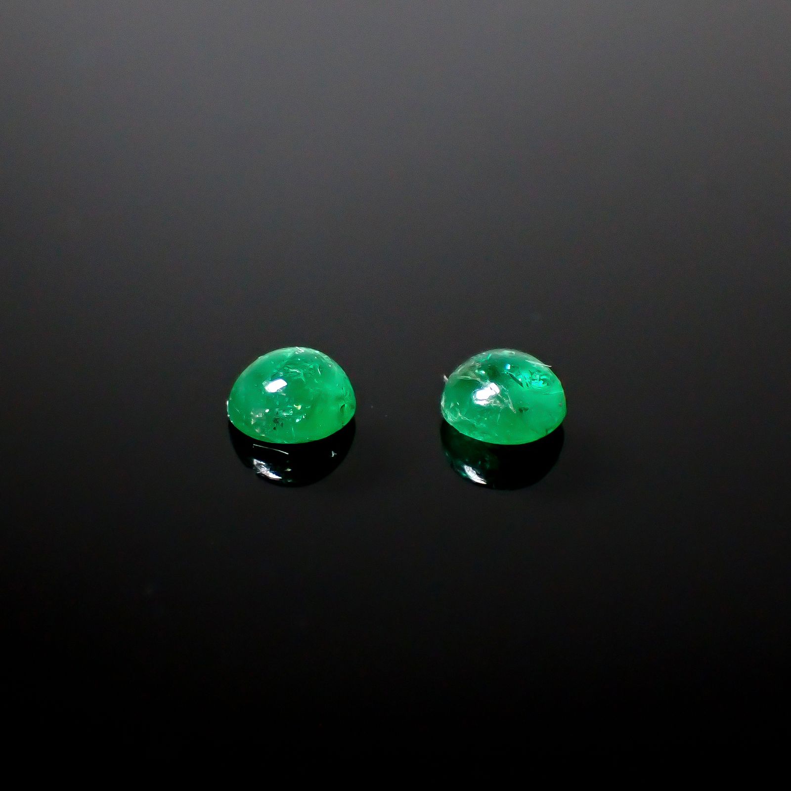 ◇ペアセット◇エメラルド コロンビア産 0.39ct(2pcs合計) [250430242]3.6x3.6mm前後