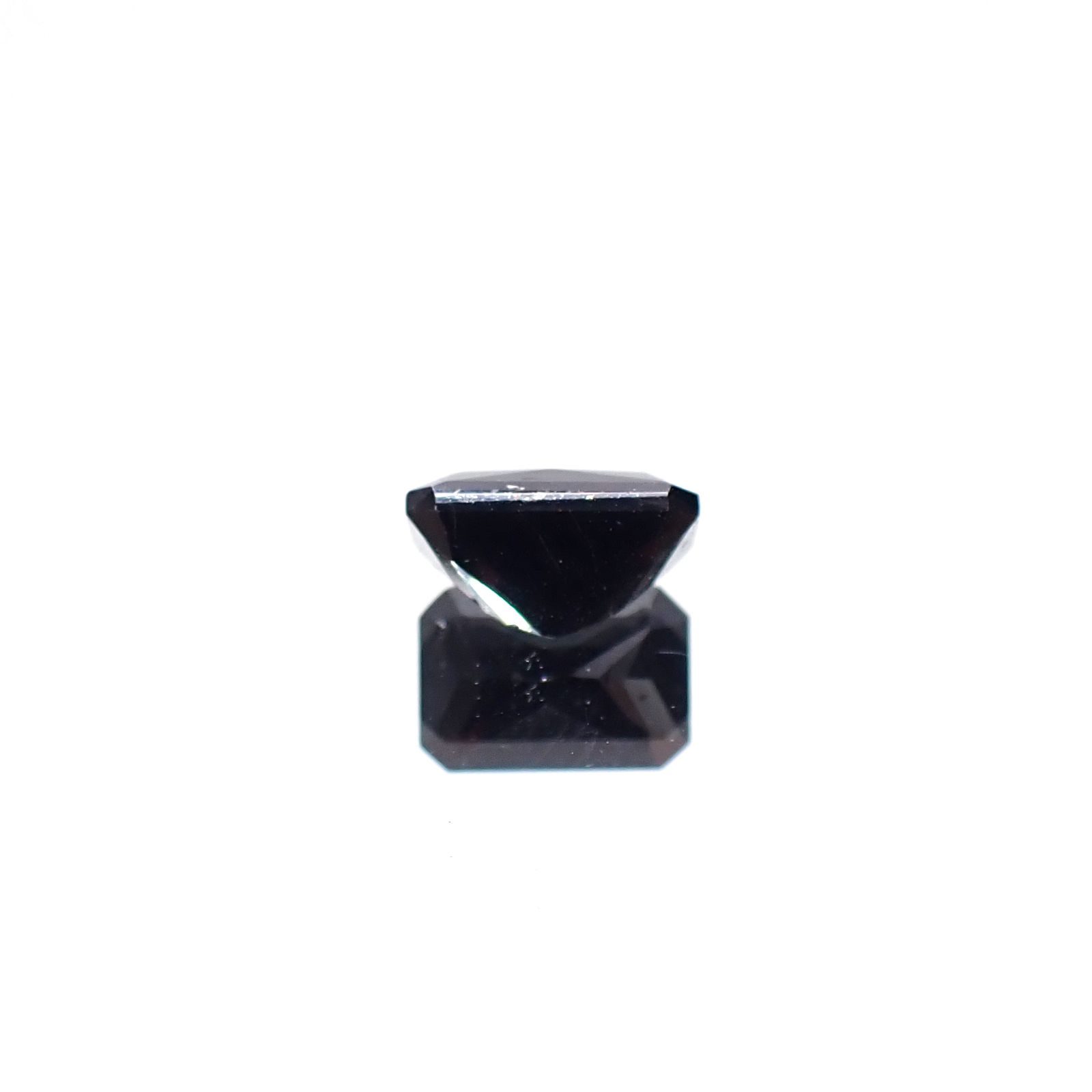 ルチル単結晶 ブラジル産 1.69ct [250630606]7.5x5.1mm前後