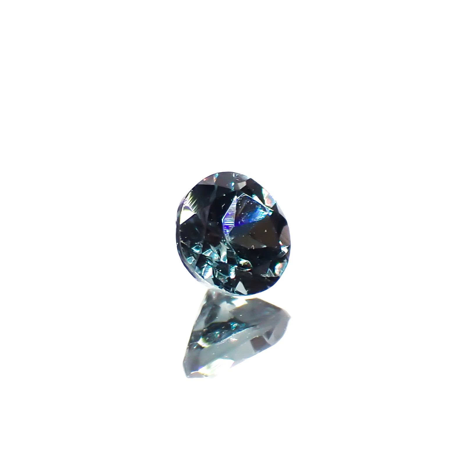 ベキリーブルーガーネット（カラーチェンジガーネット アレキタイプ） マダガスカル・ベキリー産 0.23ct[240628275]3.4x3.4mm前後