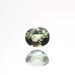 アレキサンドライト(宝石名アレキサンドライト)マダガスカル産 0.29ct 識別済[220114614]3.9x3.2mm前後