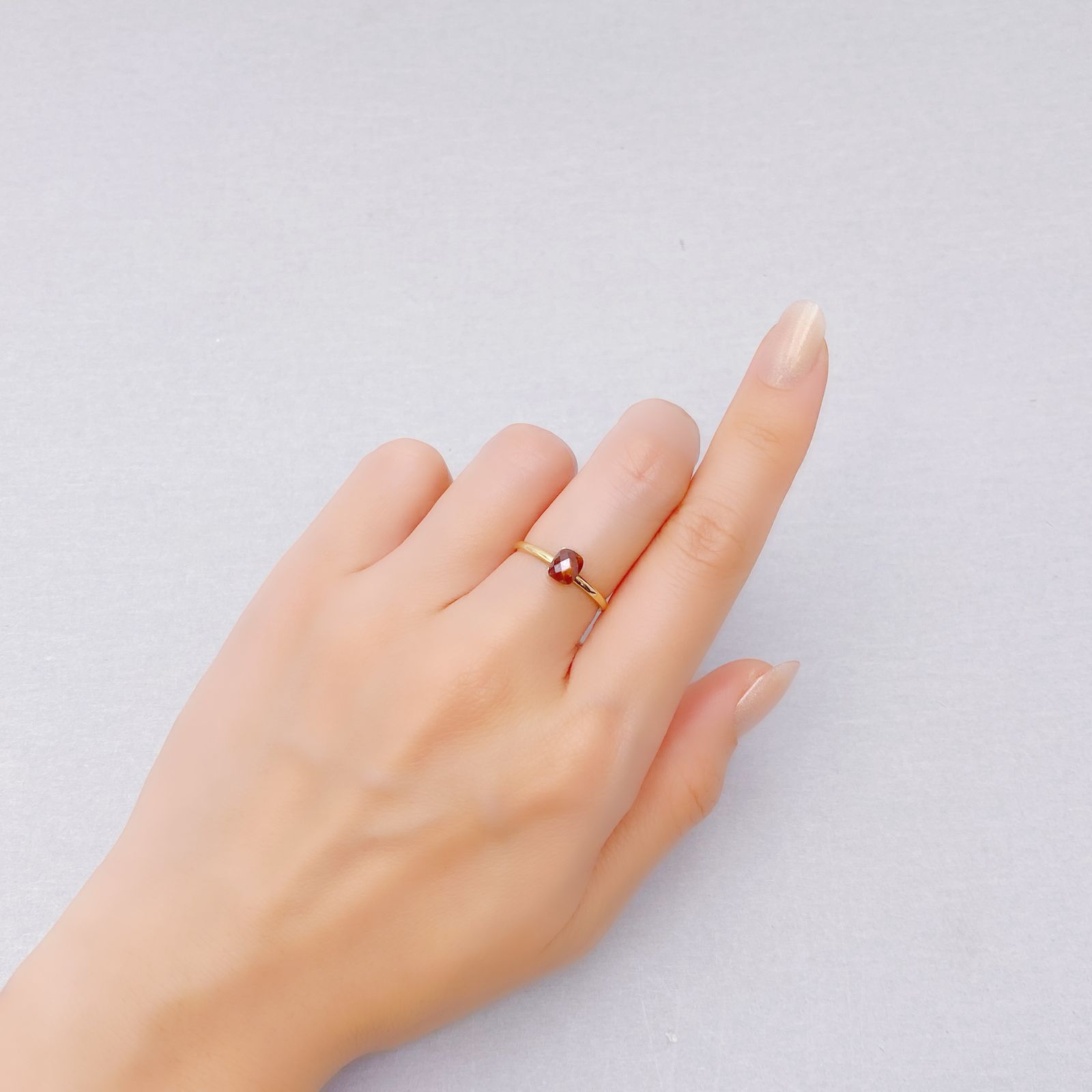 ◇リバーシブル・チェッカーカット◇レインボーガーネット 日本・奈良県産 0.76ct [250129681]5.5x4.6mm前後