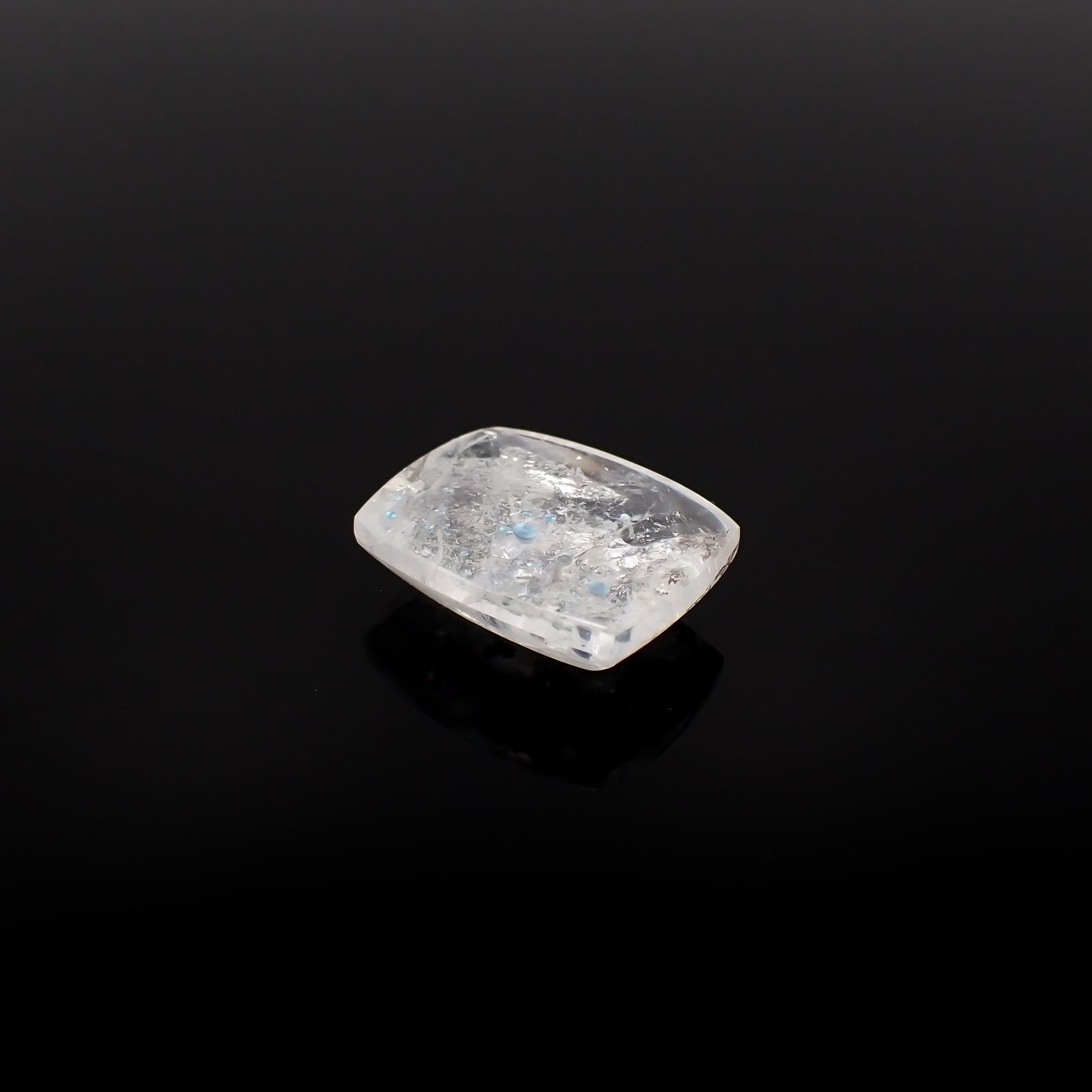 パライバクォーツ(宝石名ギラライト イン クォーツ)ブラジル産 7.83ct 識別済[231024035]15.3x11.8mm前後