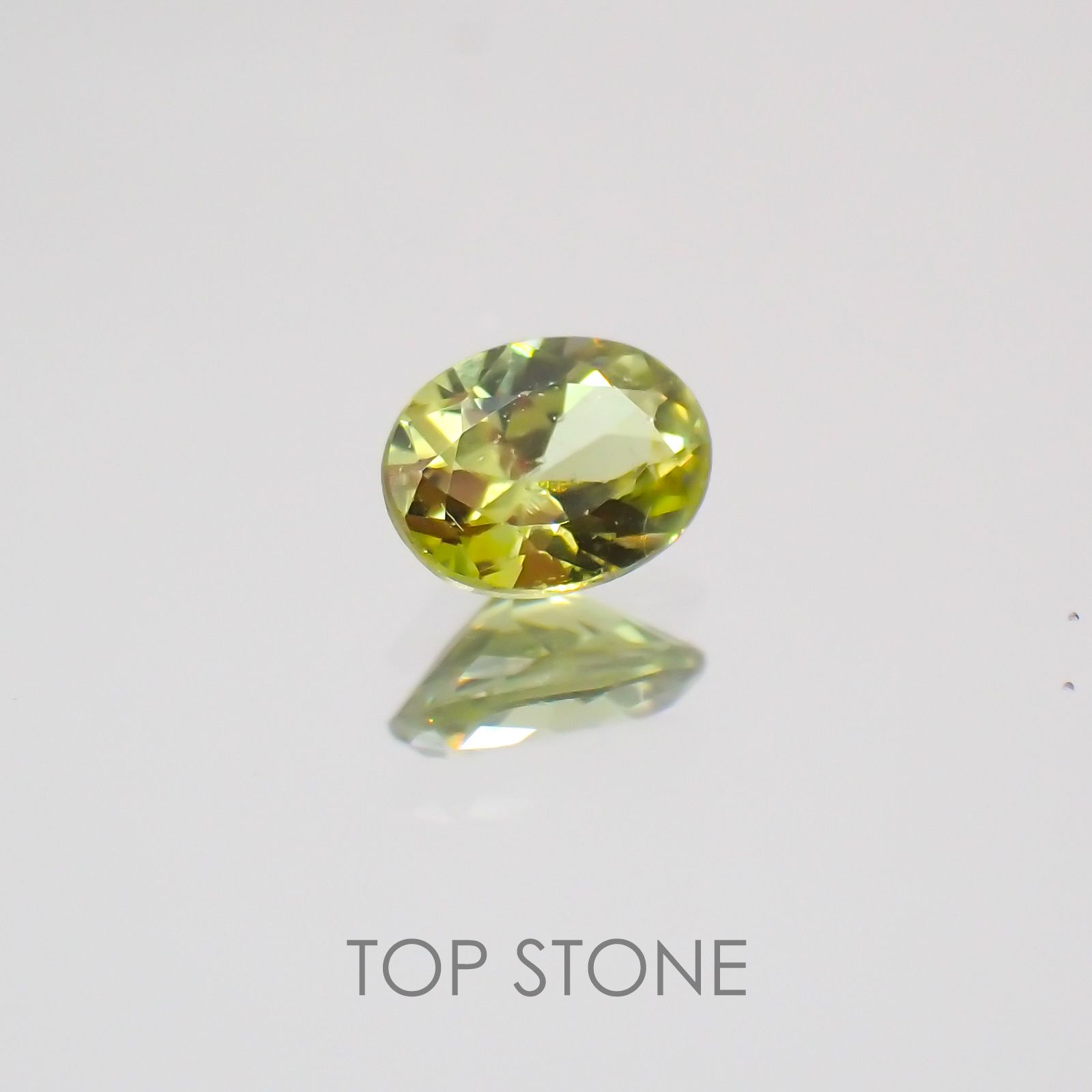 デマントイドガーネット ナミビア産 ルース 0.18ct[21029890]4×3mm前後