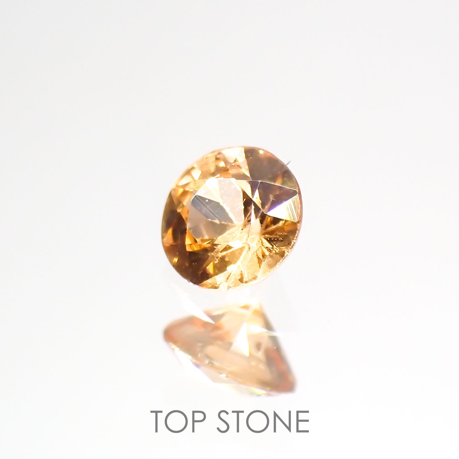 スペサルティンガーネット ケニア産 0.16ct[220114175]3.1x3.1mm前後