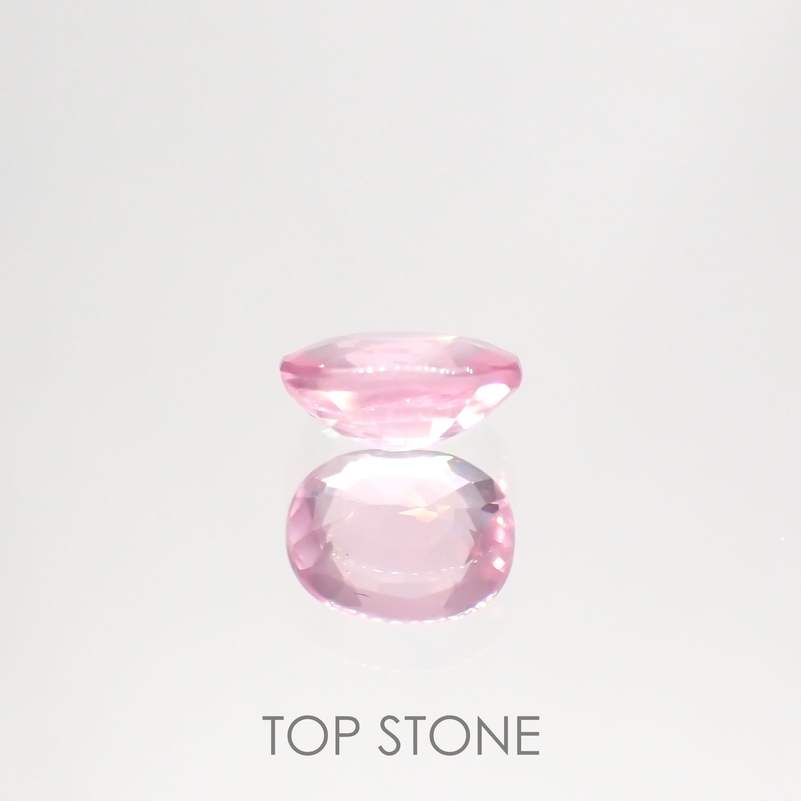 シルキーピンクスピネル(宝石名ピンク・スピネル) タンザニア産 0.78ct 識別済[210912895]6.4×4.9mm前後