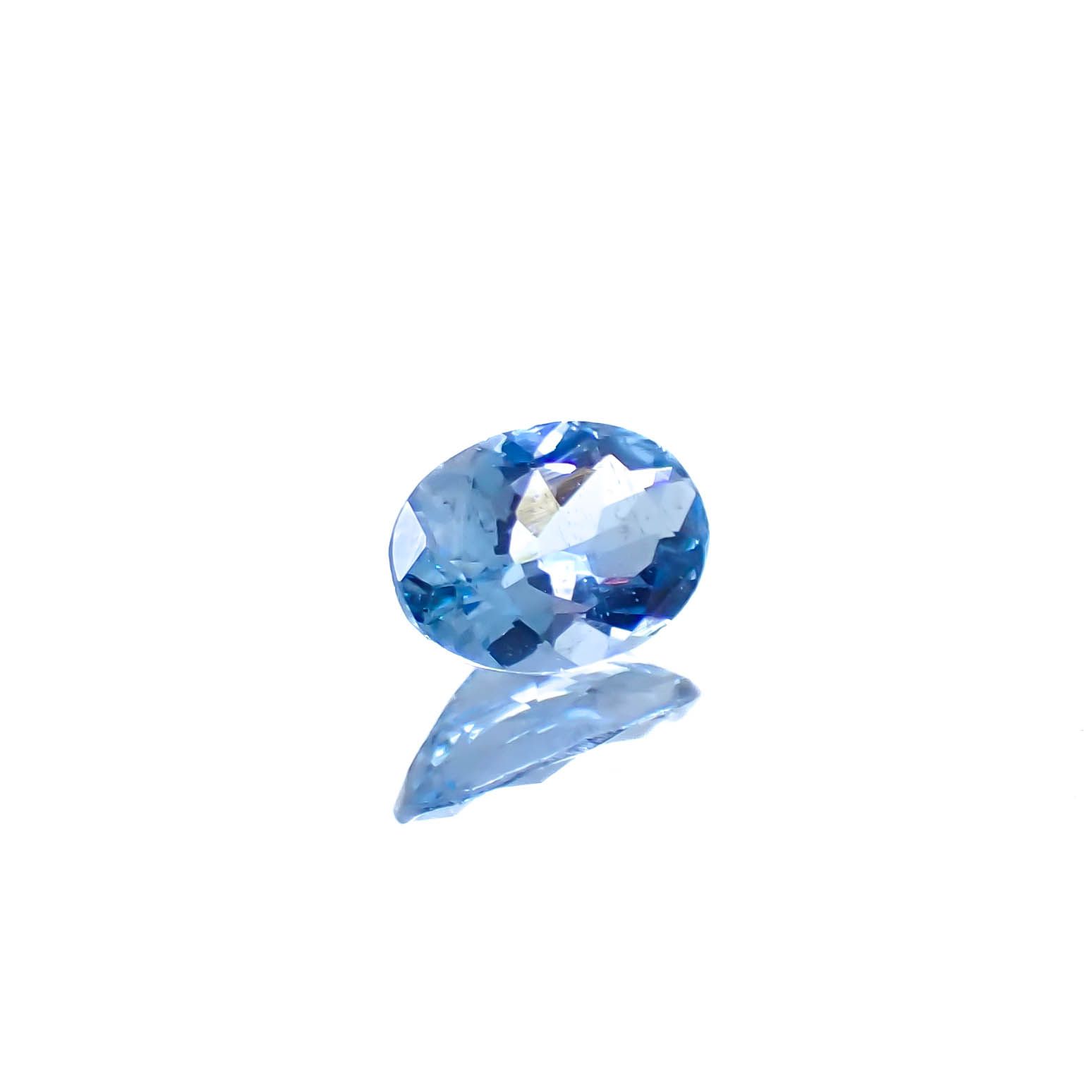 アクアマリン サンタマリアカラー ナイジェリア産 0.54ct [250329942]7x4.9mm前後