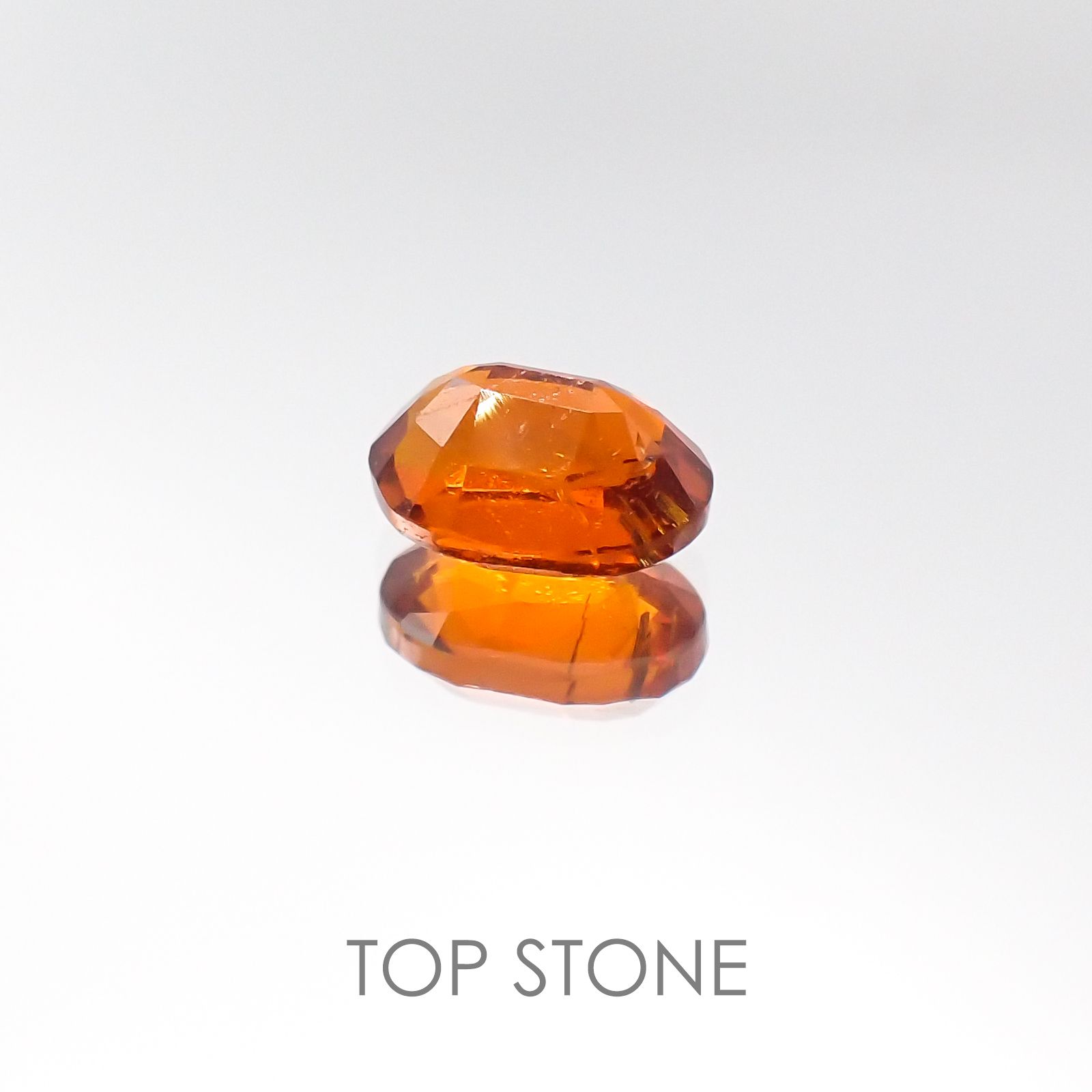 オレンジカイヤナイト タンザニア産 ルース 1.12ct[20105995]7.1×5.1mm前後