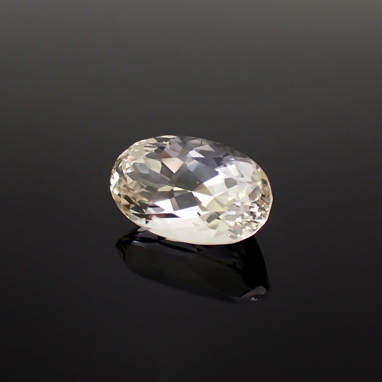 イエロースポジュミン フルオレッセンス(宝石名スポジュミン)アフガニスタン産 13.110ct ソ付[221018474]18.1x10.8mm前後