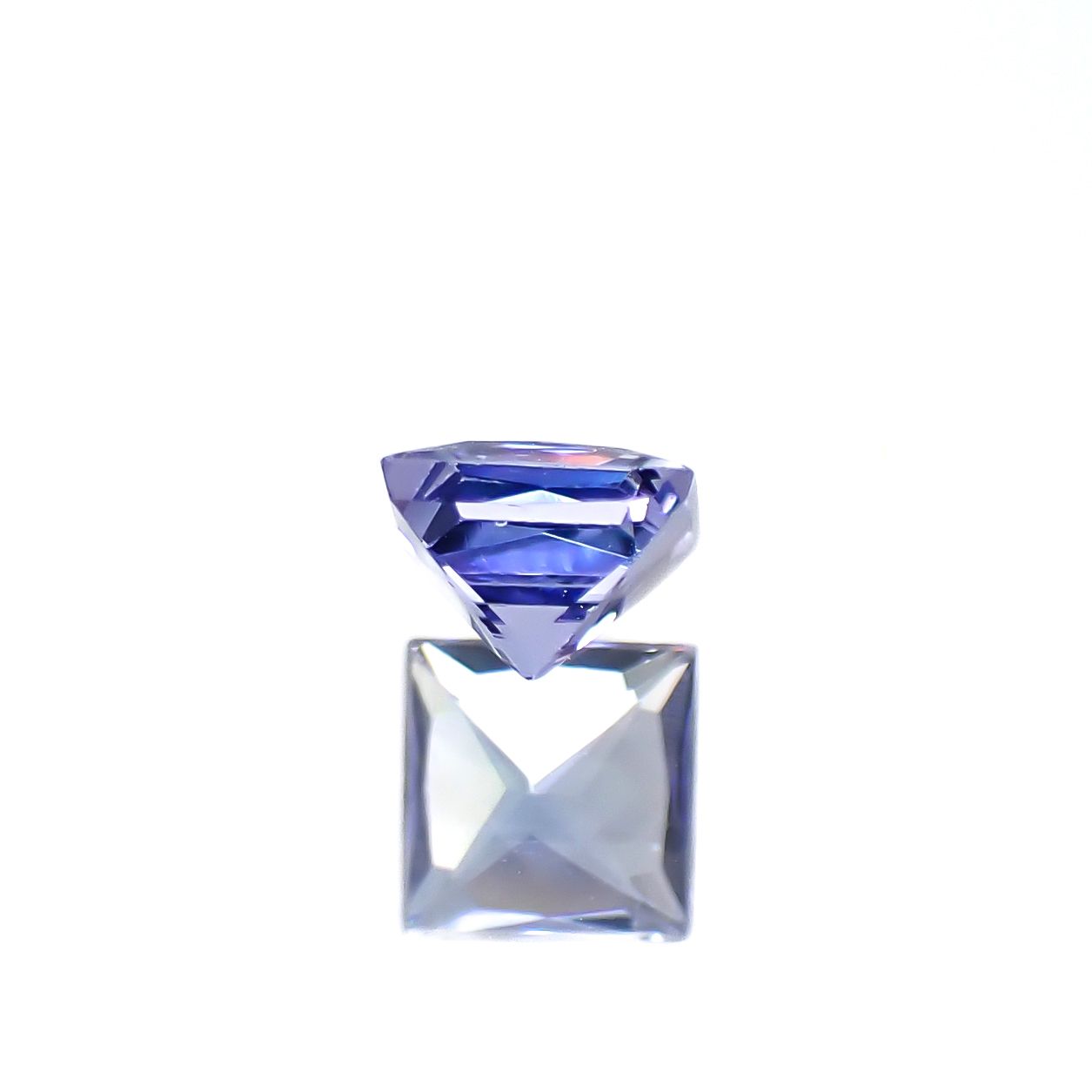 ◇プリンセスカット◇タンザナイト(宝石名タンザナイト)タンザニア産 0.45ct 識別済[250330003]4.3x4.2mm前後