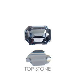 カラーチェンジガーネット アレキタイプ(宝石名ガーネット)マダガスカル・ベキリー産 0.12ct 識別済[220716943]2.9x2.2mm前後
