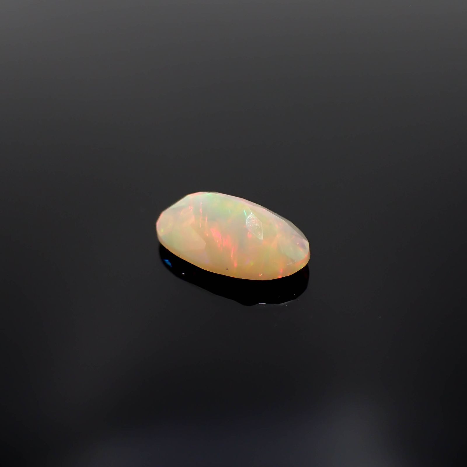 ✺カイラニ様✺確認ページ•エチオピア産オパール エチオピアオパール(宝石名オパール)エチオピア産 1.28ct 識別済