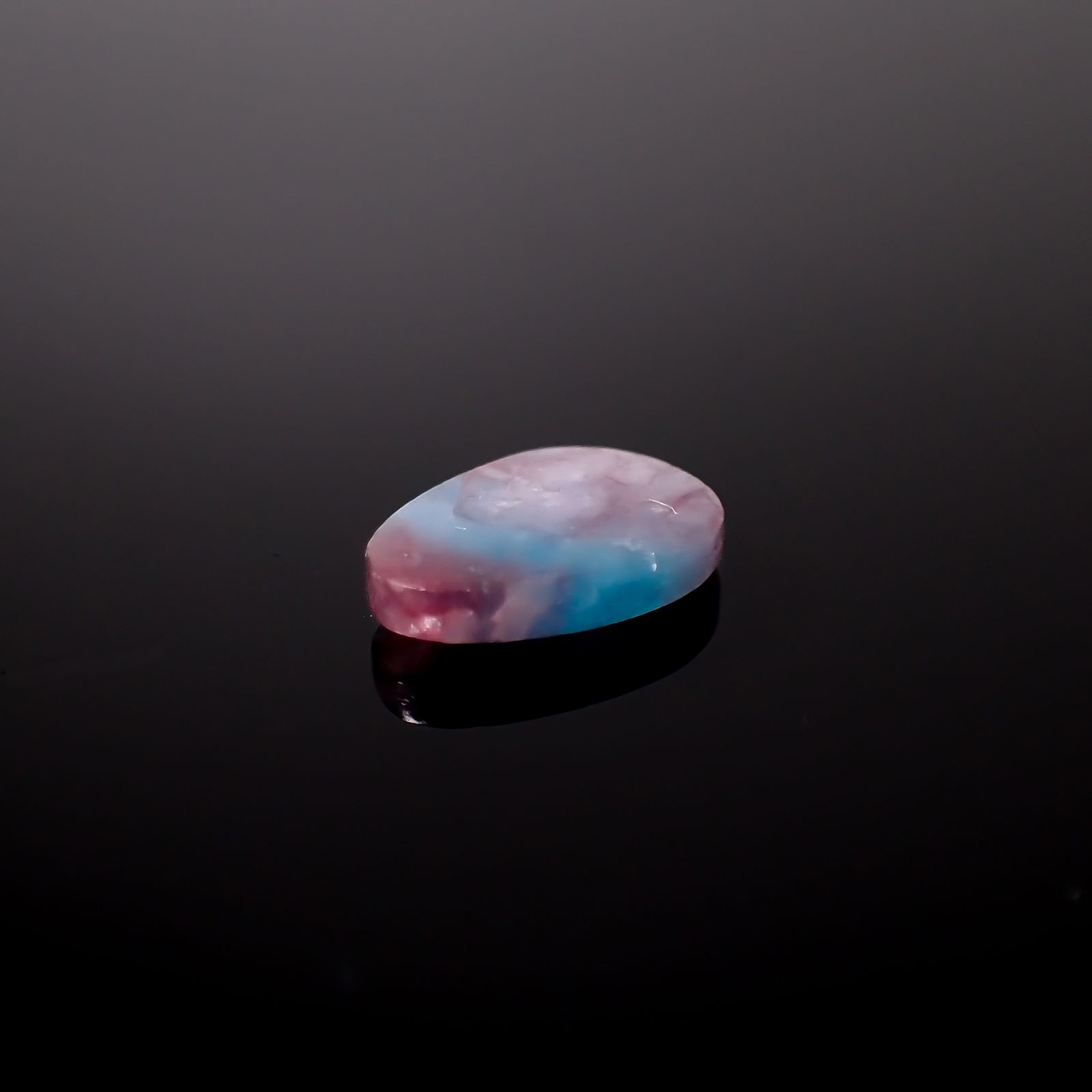 ◇リバーシブル・カスタムカット◇バイカラーパライバトルマリン ブラジル・バターリャ鉱山産 2.10ct [241129448]11.5x7.9mm前後