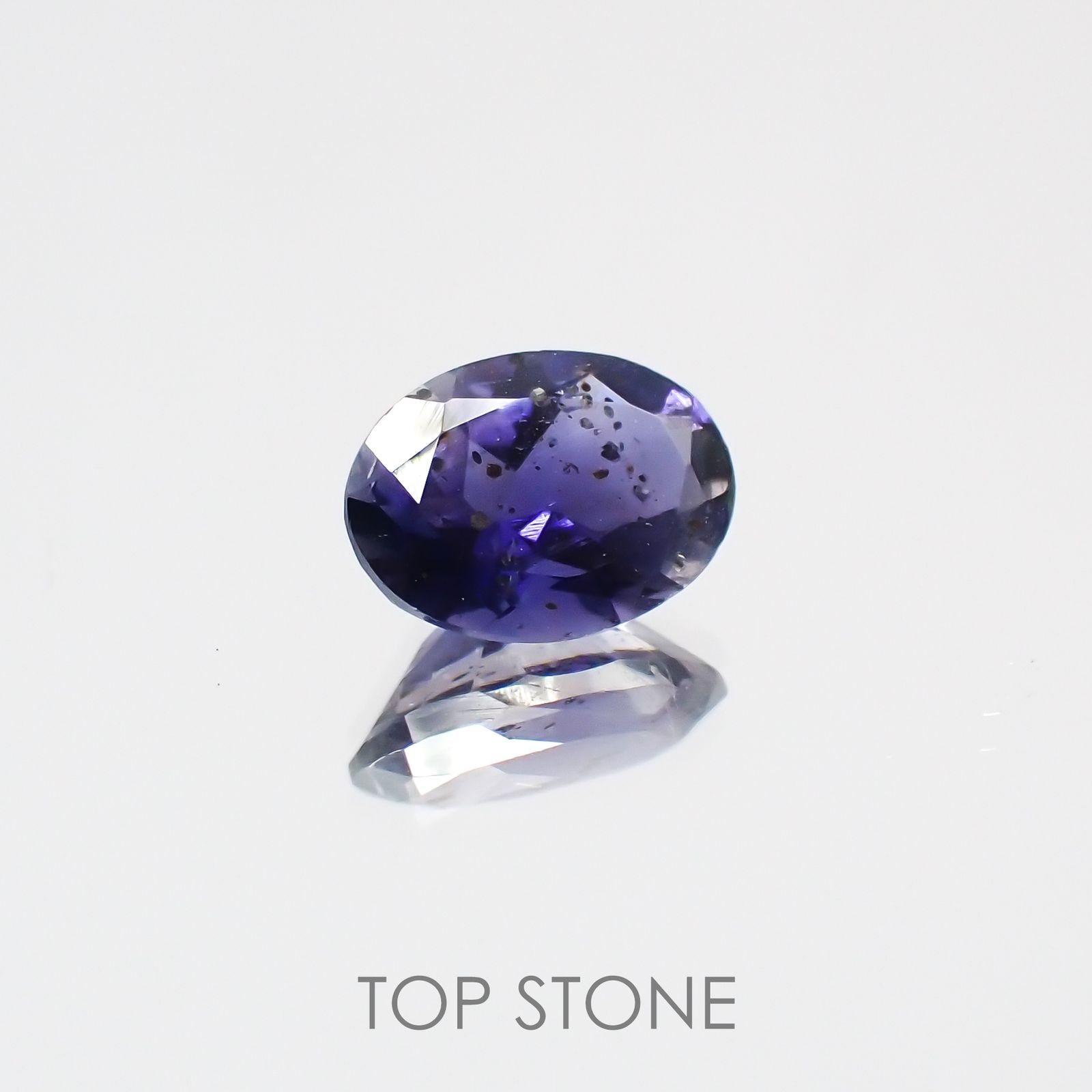 アイオライトサンストーン インド・ブラジル産 ルース 0.7ct[210611101]7.1×5.1mm前後