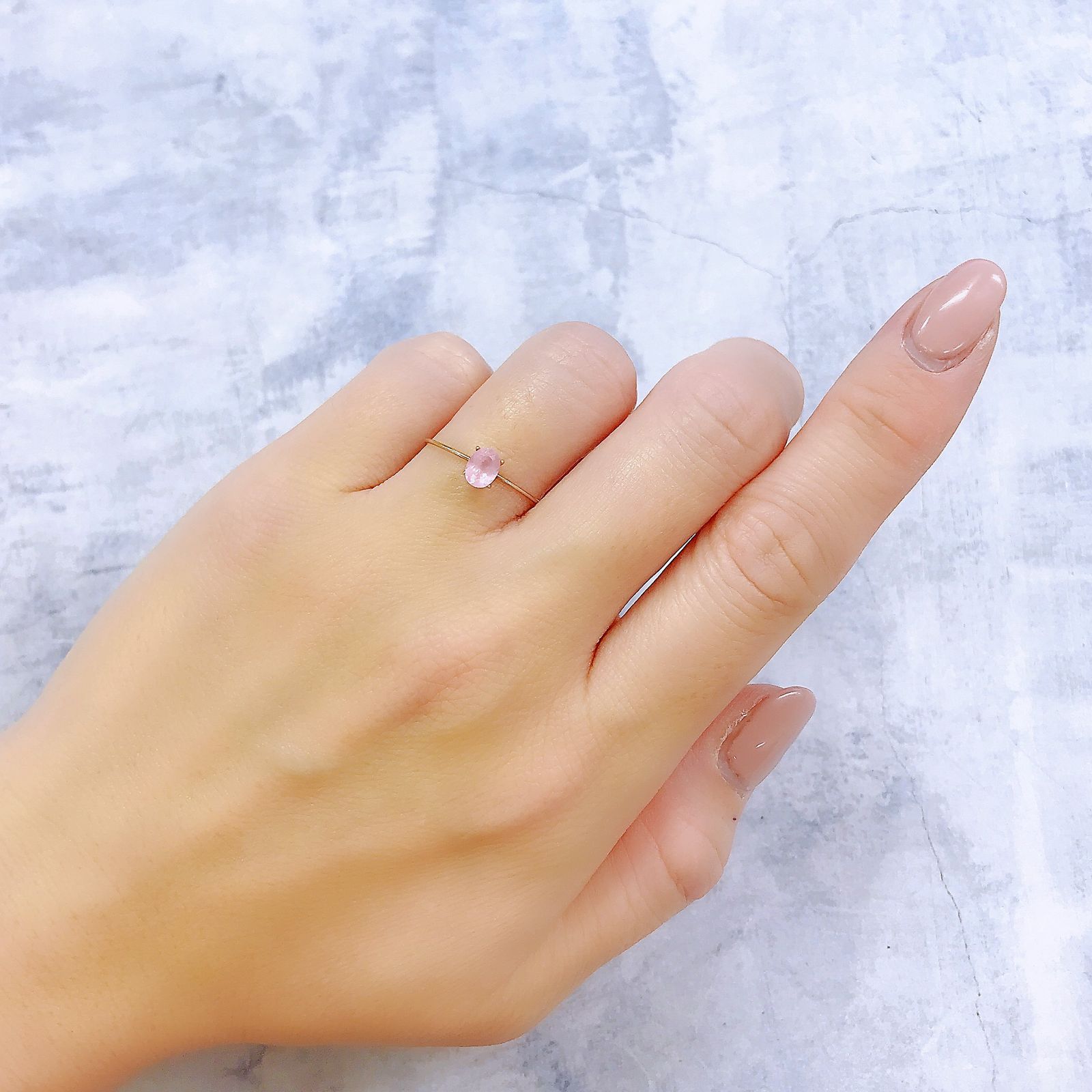 シルキーピンクスピネル(宝石名スピネル)タンザニア産 0.45ct 識別済[221219487]5.2x4mm前後