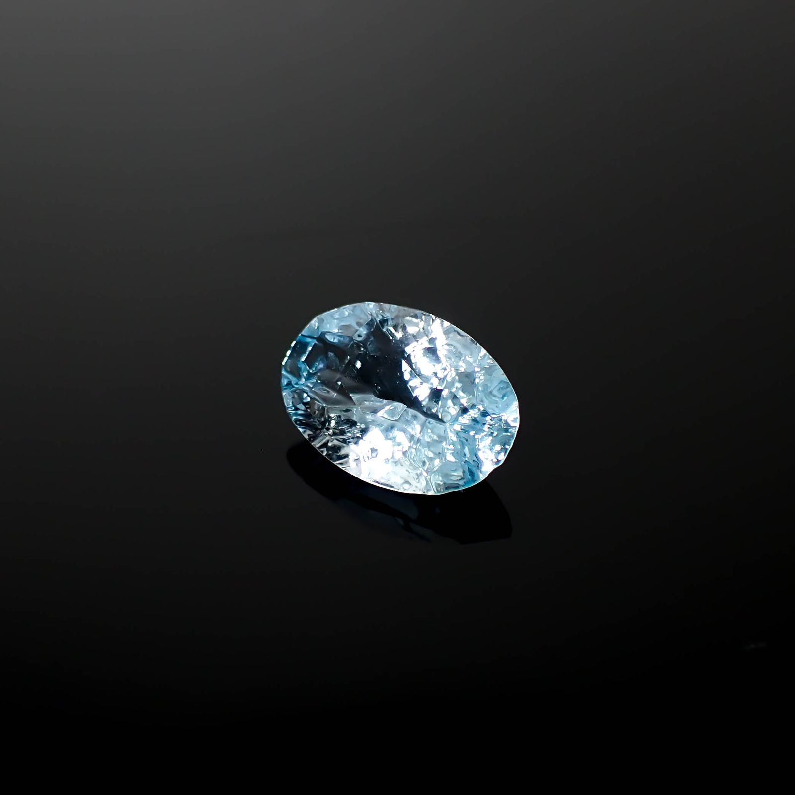 ◇カスタムカット◇ブルートパーズ ブラジル産 3.58ct [241029252]12x8.1mm前後