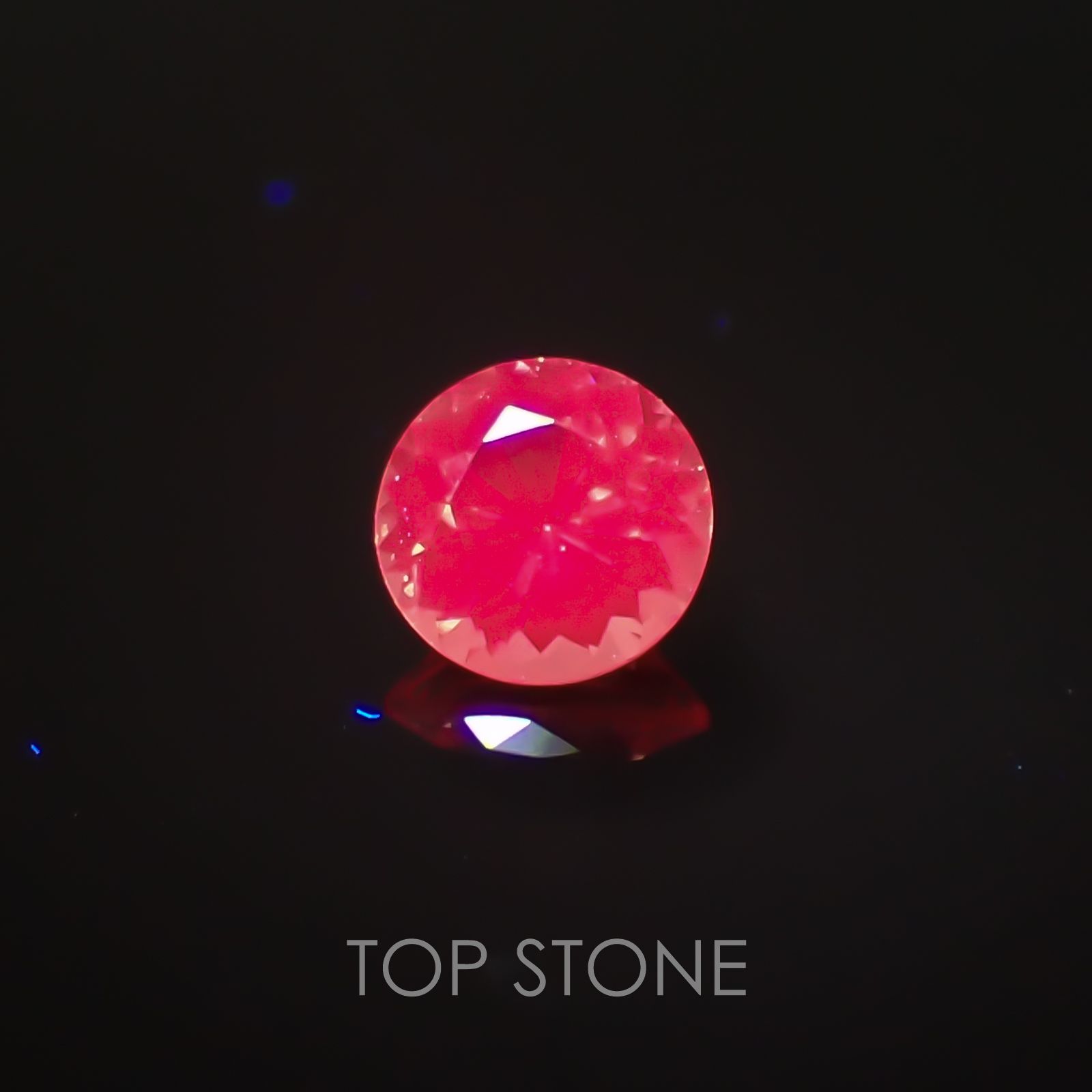 ホットピンクスピネル ビルマ産 ルース 0.3ct[210610008]4×4mm前後