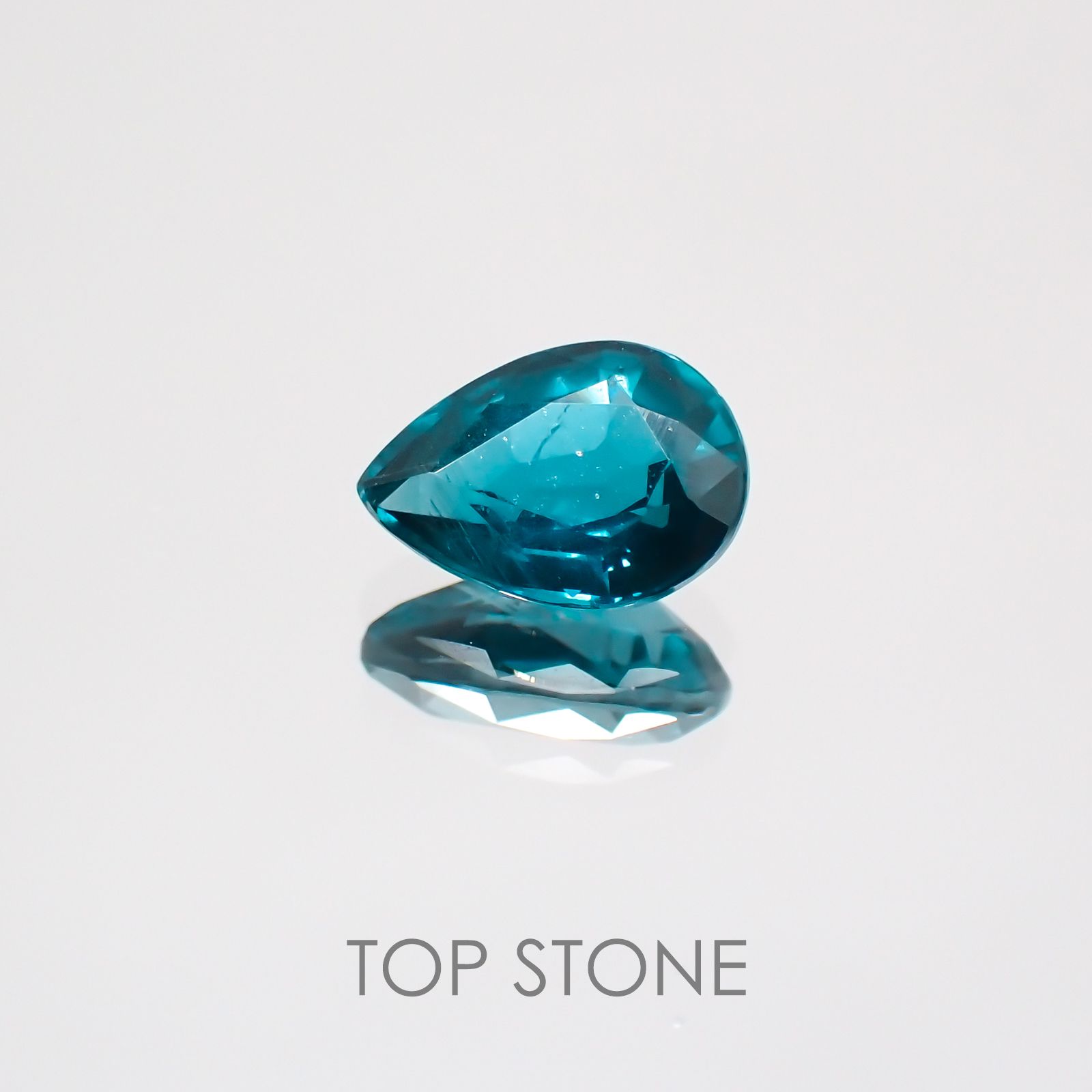 オーシャンブルーカイヤナイト インド産 ルース 0.88ct[210410520]6.9×4.8mm前後
