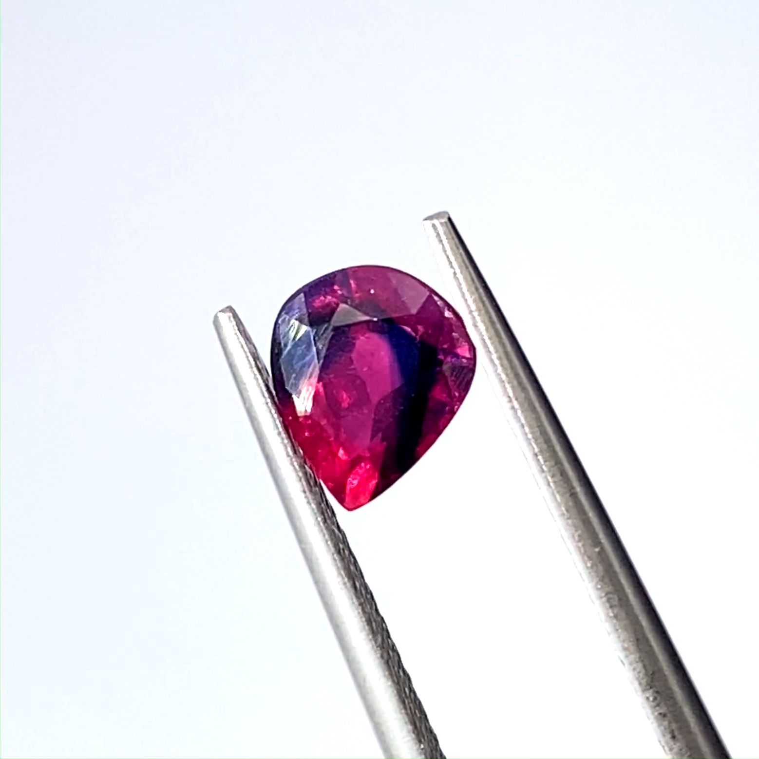 ウィンザーサファイア タンザニア・ウィンザー産 1.15ct[221018370]6.8