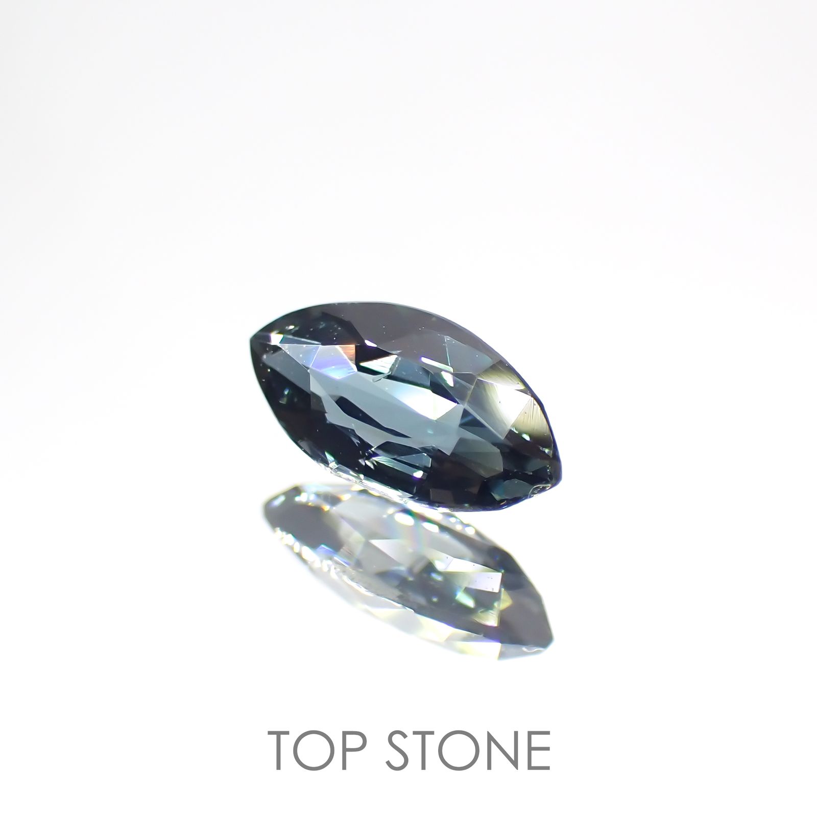 天然 非加熱 パープルサファイア ルース 0.588ct ソーティング付き