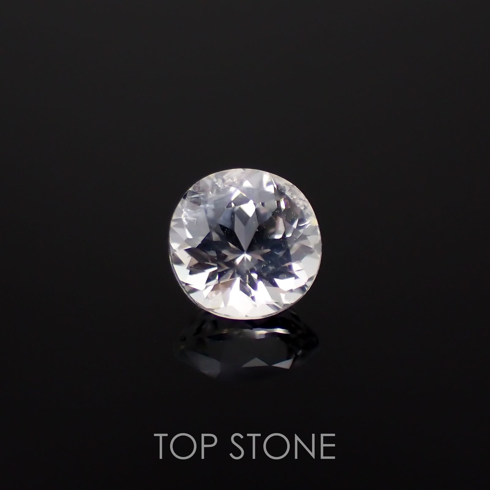 フェナカイト(宝石名フェナカイト)マダガスカル/ブラジル産 0.75ct 識別済[221119135]5.8x5.6mm前後