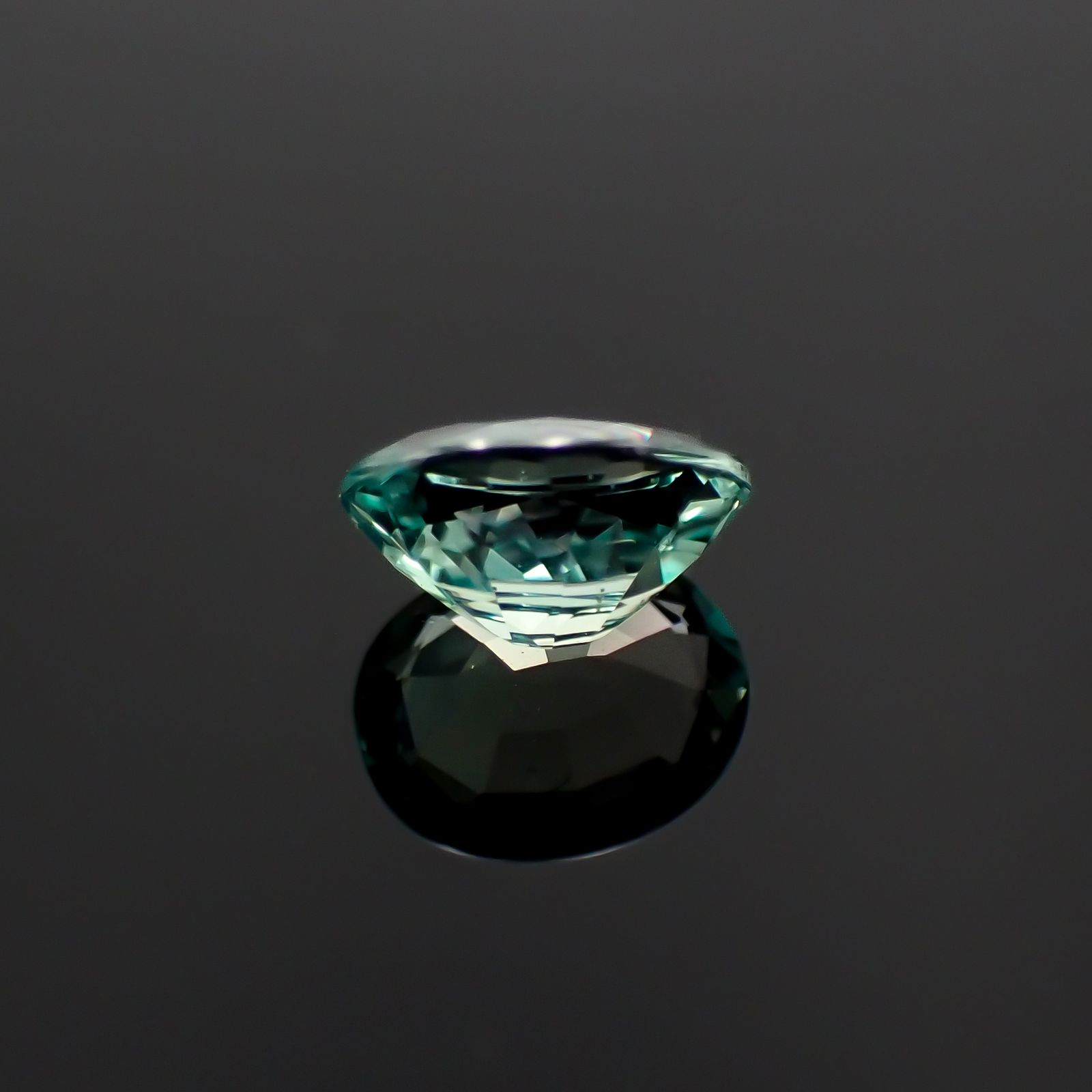 アレキサンドライト(宝石名アレキサンドライト)ブラジル産 0.55ct GIA鑑付[230823162]5.49x4.47mm前後