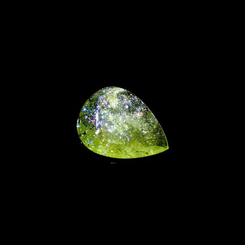 イリデッセンスクロムトルマリン(宝石名トルマリン)ケニア産 識別済 5.47ct / 16.7x12.6mm前後 [221119088]