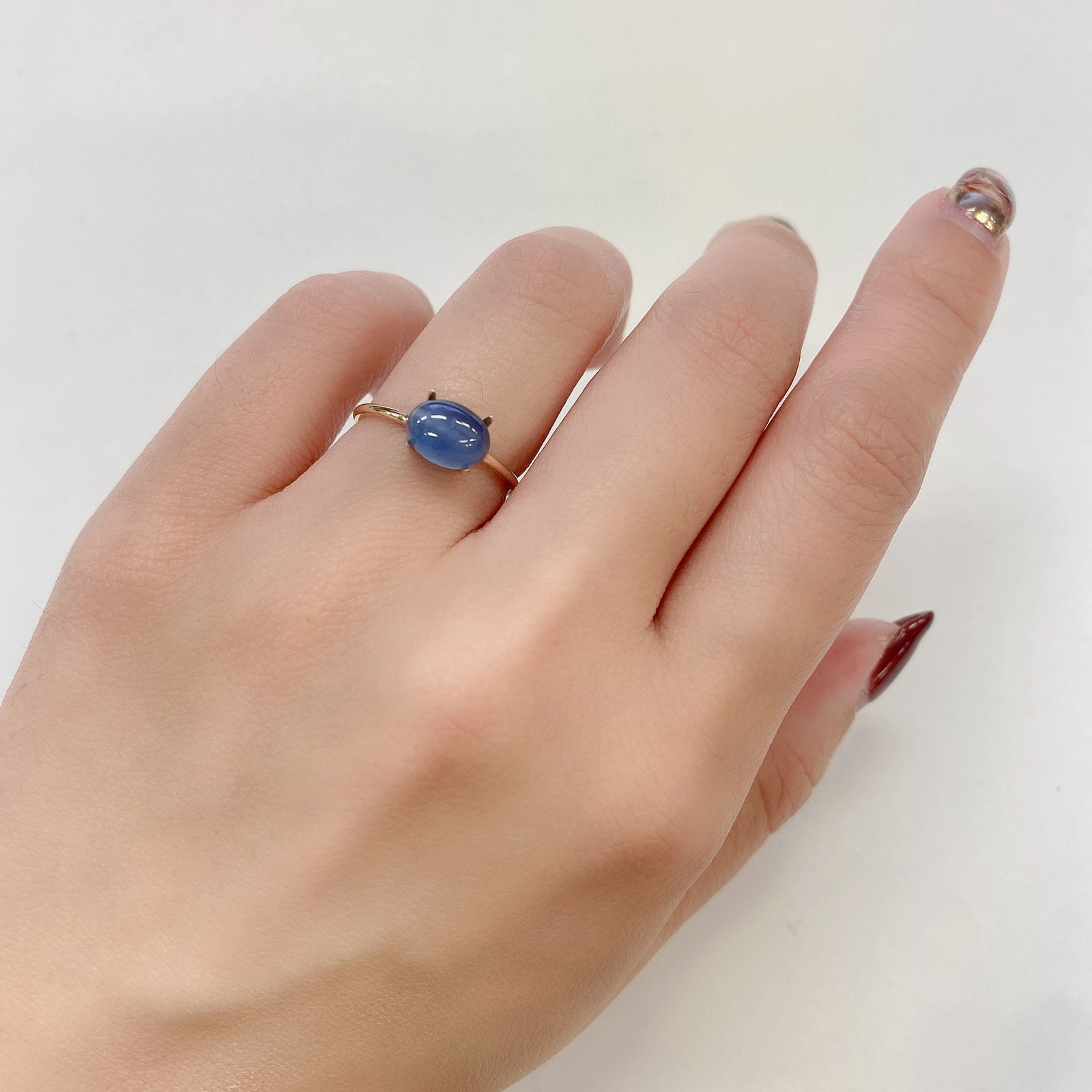 アパタイトキャッツアイ(宝石名ブルー・アパタイト・キャッツアイ)マダガスカル産 2.395ct ソ付(彩珠)[230823100]8.1x6.1mm前後