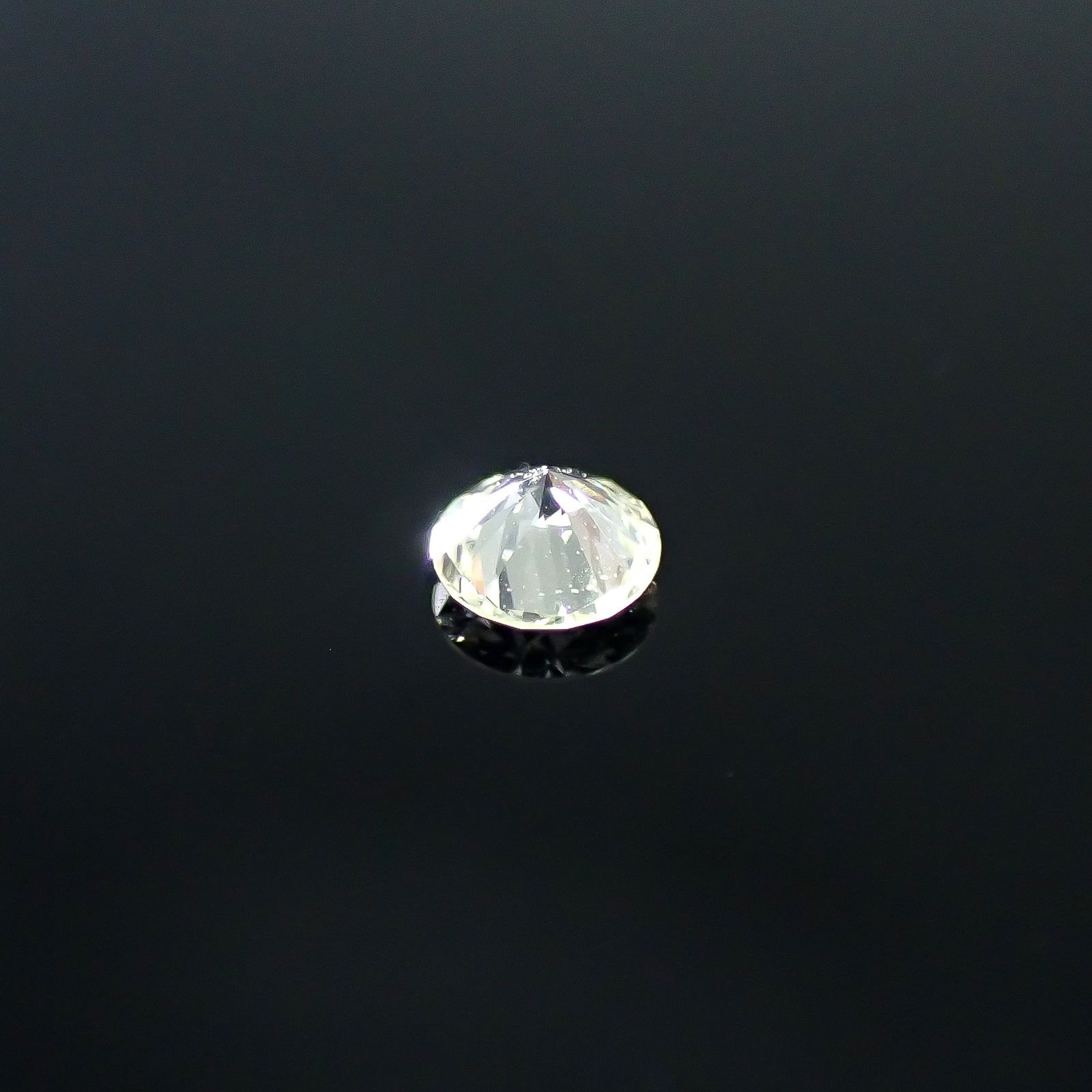 ダイヤモンド SI1-VS/TTLC ハート&キューピッド 0.056ct / 2.4x2.4mm前後 [251031174]