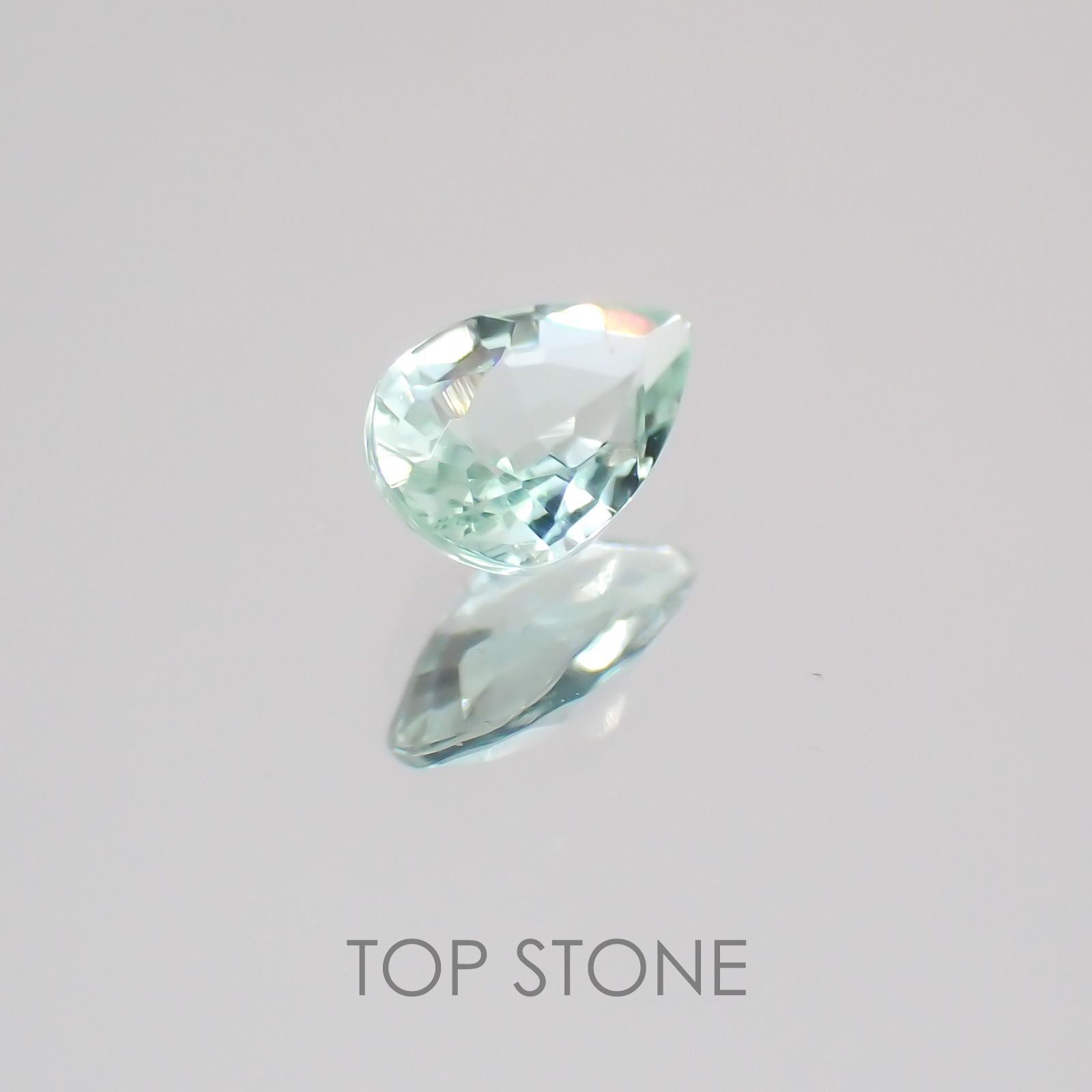 ミントベリル(宝石名グリーン・ベリル) ブラジル産 0.16ct 識別済[21019705]4.9×3.2mm前後