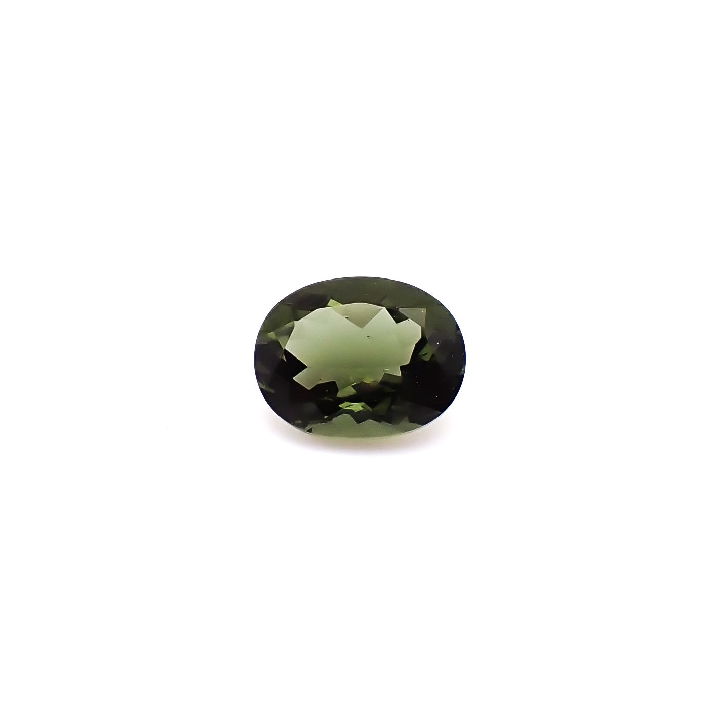 モルダバイト 発見地：旧チェコスロバキア 1.65ct / 9x7mm前後 [260832687]