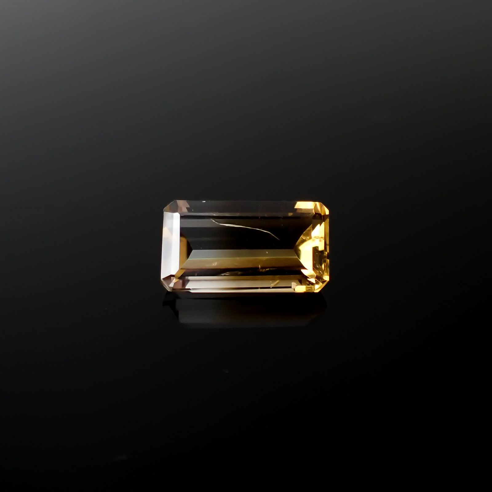 バイカラーシトリン ブラジル・ミナスジェライス州産 4.61ct[240326452]13.5x7.4mm前後