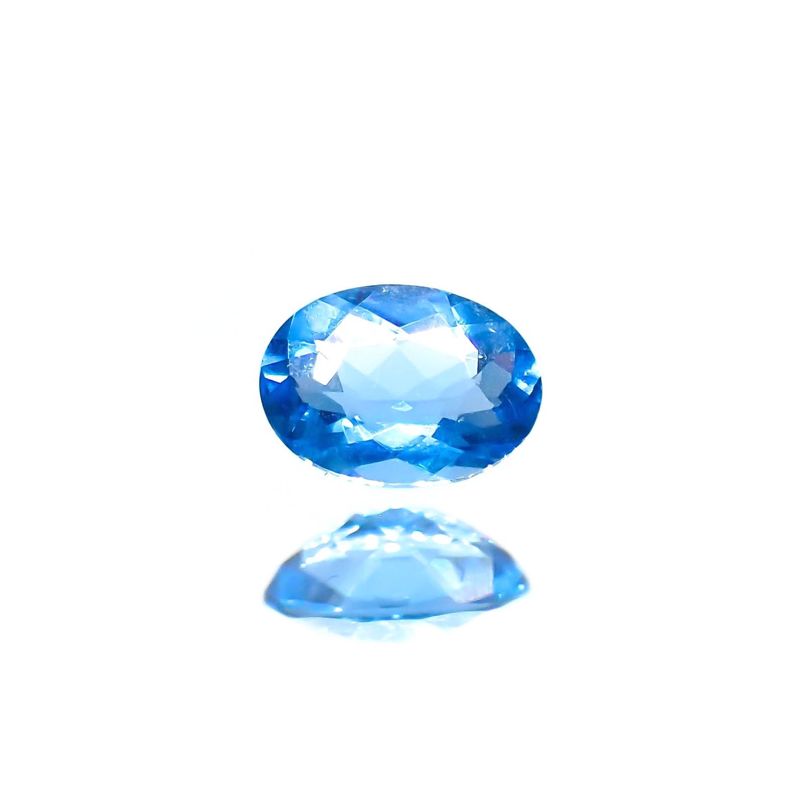アウイナイト フルオレッセンス(宝石名アウイナイト)ドイツ産 0.12ct 識別済[250114542]3.9x2.8mm前後