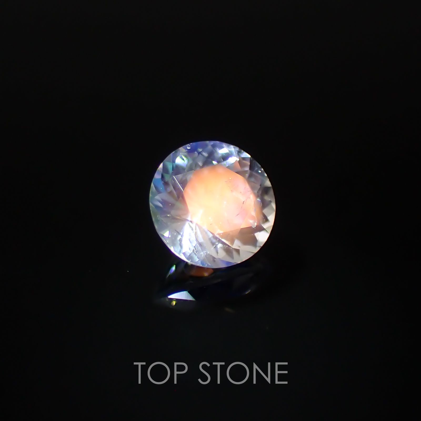 レインボームーンストーン(アンデシンラブラドライト) マダガスカル産 ルース 0.43ct[210310120]5×5mm前後