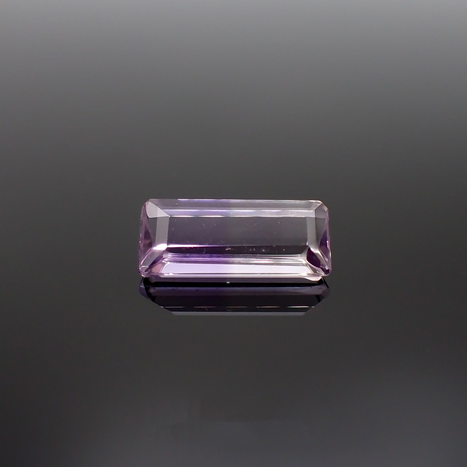 アワーグラスアメジスト モロッコ産 4.43ct[220917638]15.9x6.9mm前後