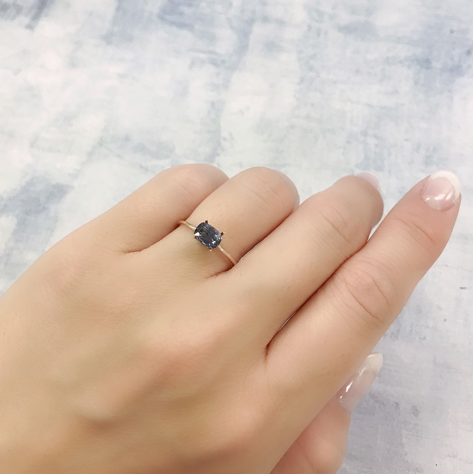 グレースピネル(宝石名スピネル)ビルマ/マダガスカル産 0.80ct 識別済[220716820]6.3x4.4mm前後