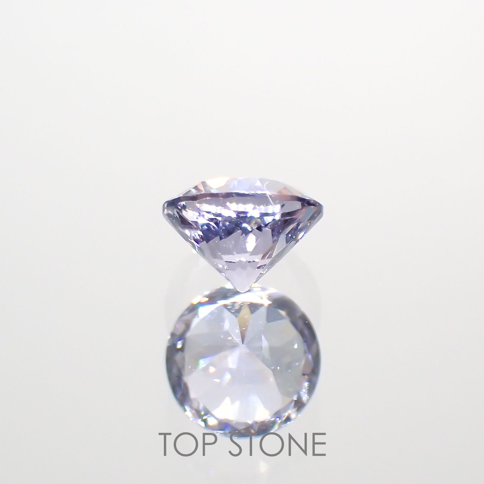 バイオレットスピネル(宝石名スピネル)ビルマ/マダガスカル産 0.25ct 識別済[220114557]3.7x3.7mm前後