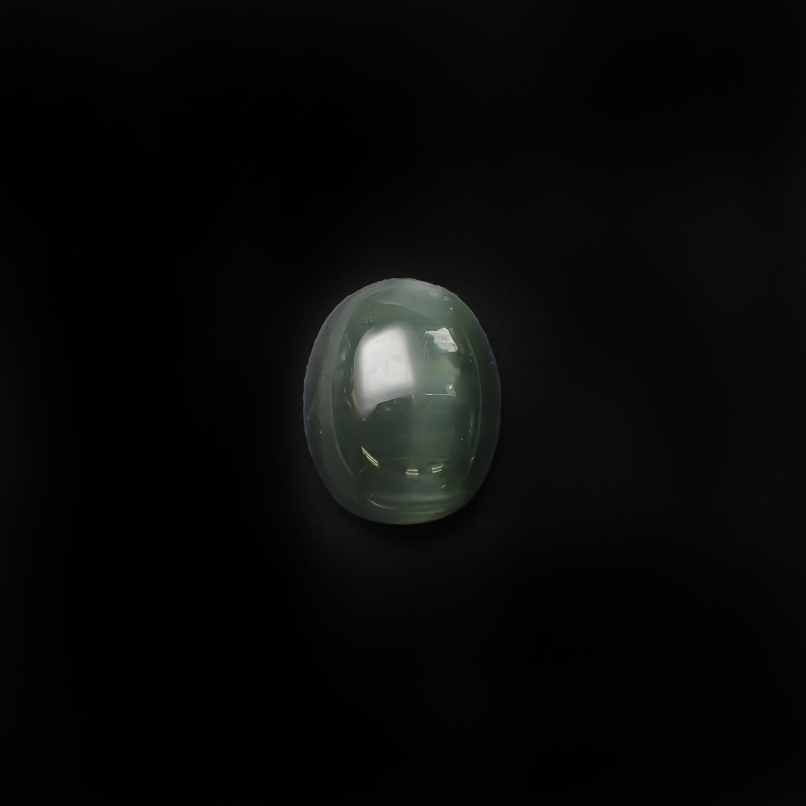 グリーンアパタイトキャッツアイ ブラジル産 22.74ct[240427184]18.7x15.3mm前後