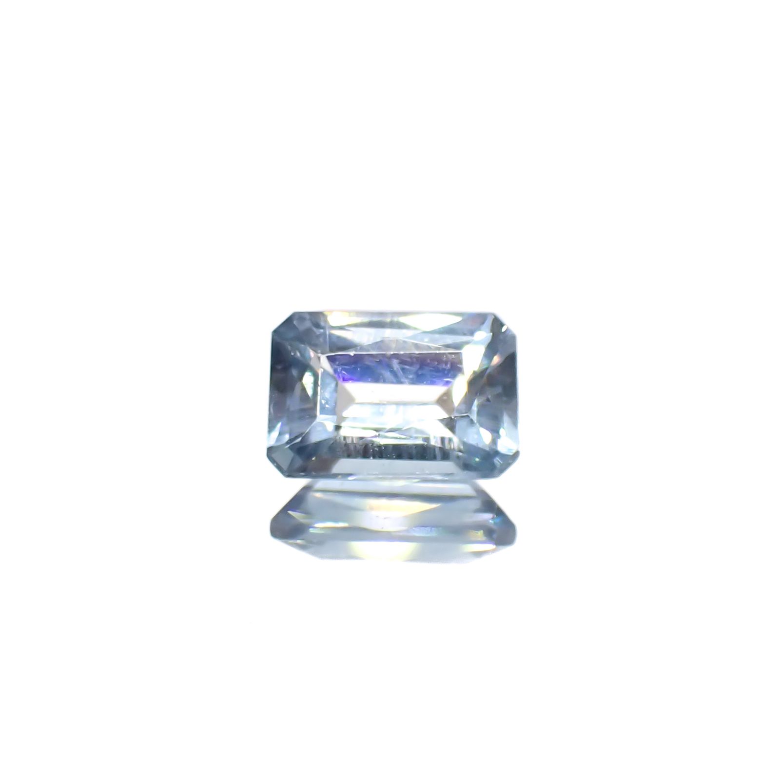 アパタイト フルオレッセンス ジンバブエ産 0.86ct[240929096]6.8x4.6mm前後
