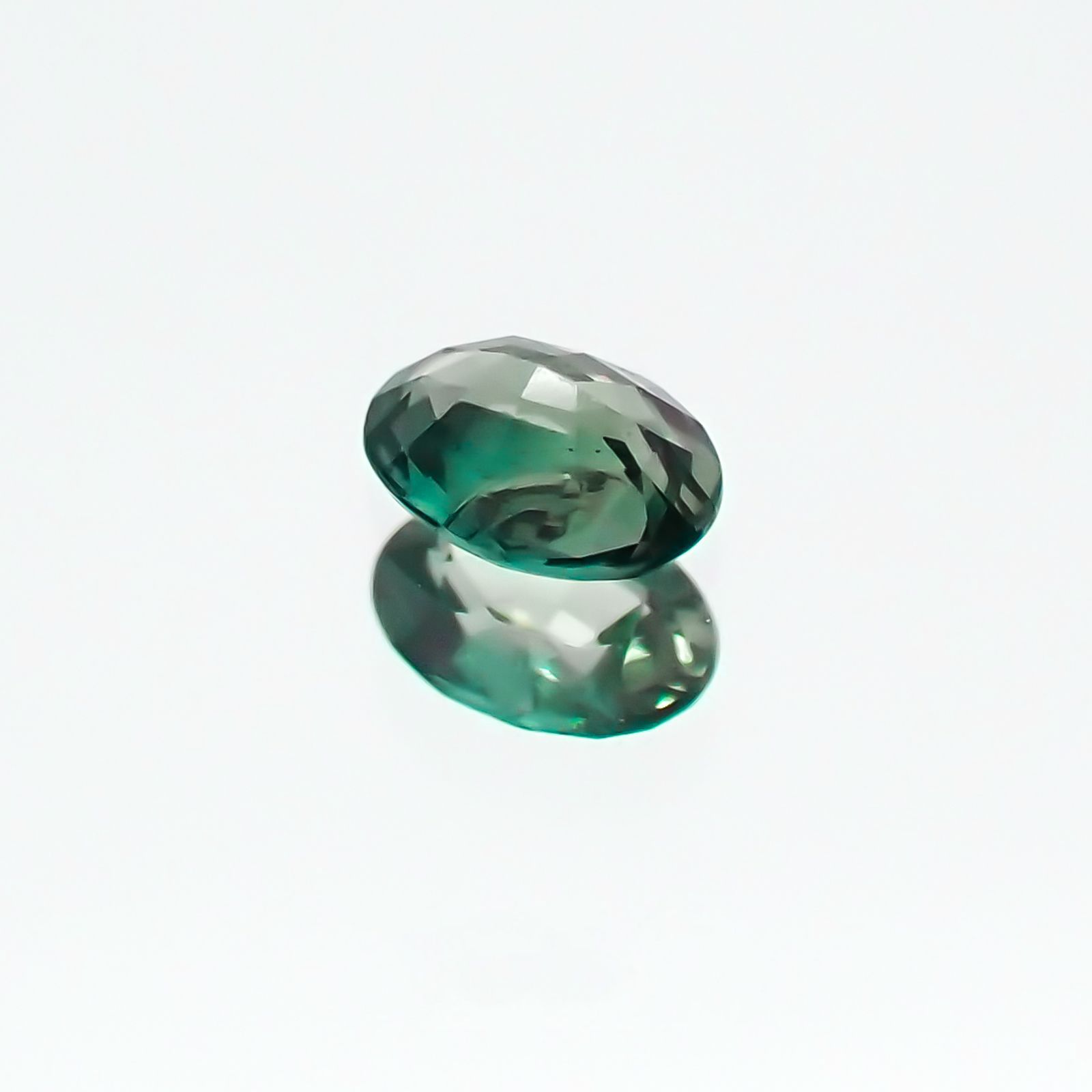 アレキサンドライト ブラジル産 ルース 0.09ct[20128458]3.3×2.5mm前後