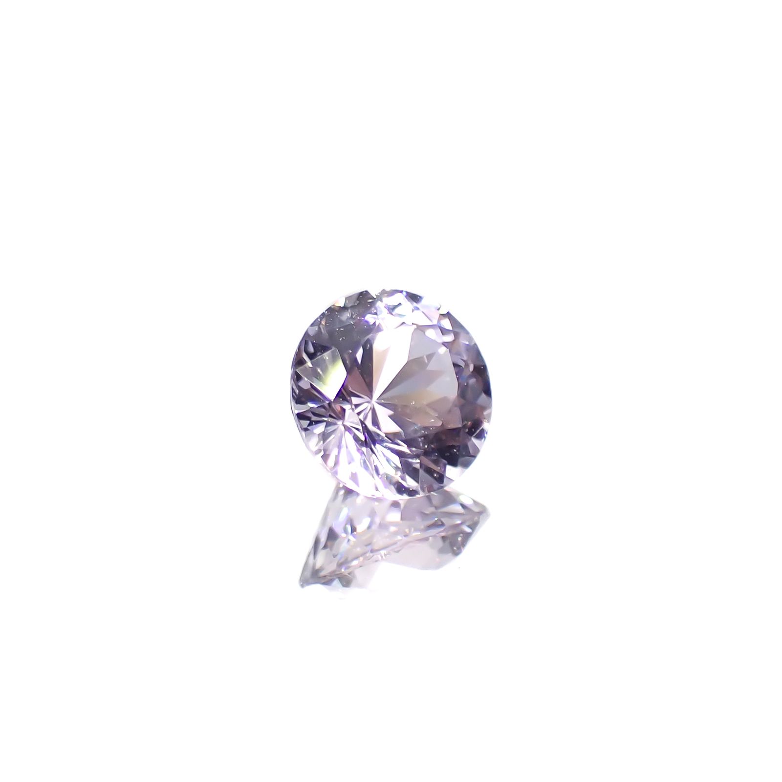 ラベンダースピネル(宝石名スピネル)ビルマ/マダガスカル産 0.93ct 識別済[241029263]6.1x6mm前後