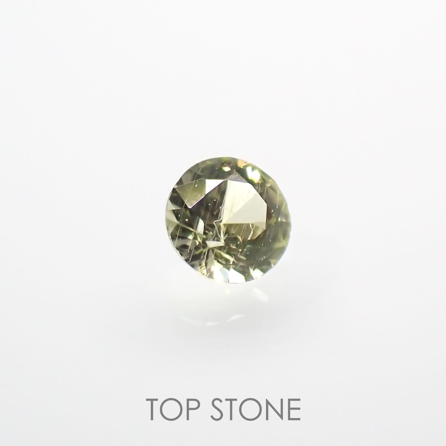 パラサイティックペリドット(宝石名ペリドット)採取地：ロシア 0.032ct 識別済[220616232]1.9x1.9mm前後