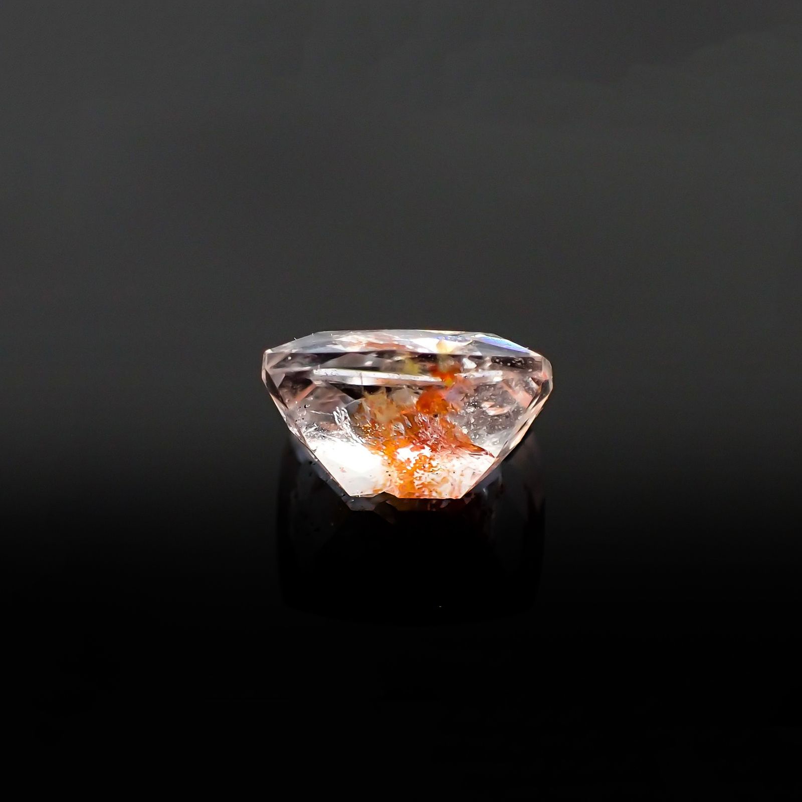 オーロラクォーツ ブラジル・ミナスジェライス産 4.63ct / 11.6x9.3mm前後 [220114377]