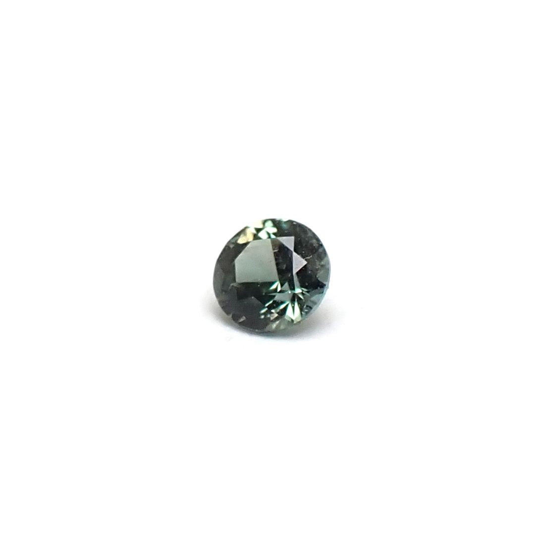 アレキサンドライト ロシア産 0.094ct / 2.7x2.7mm前後 [260532149]