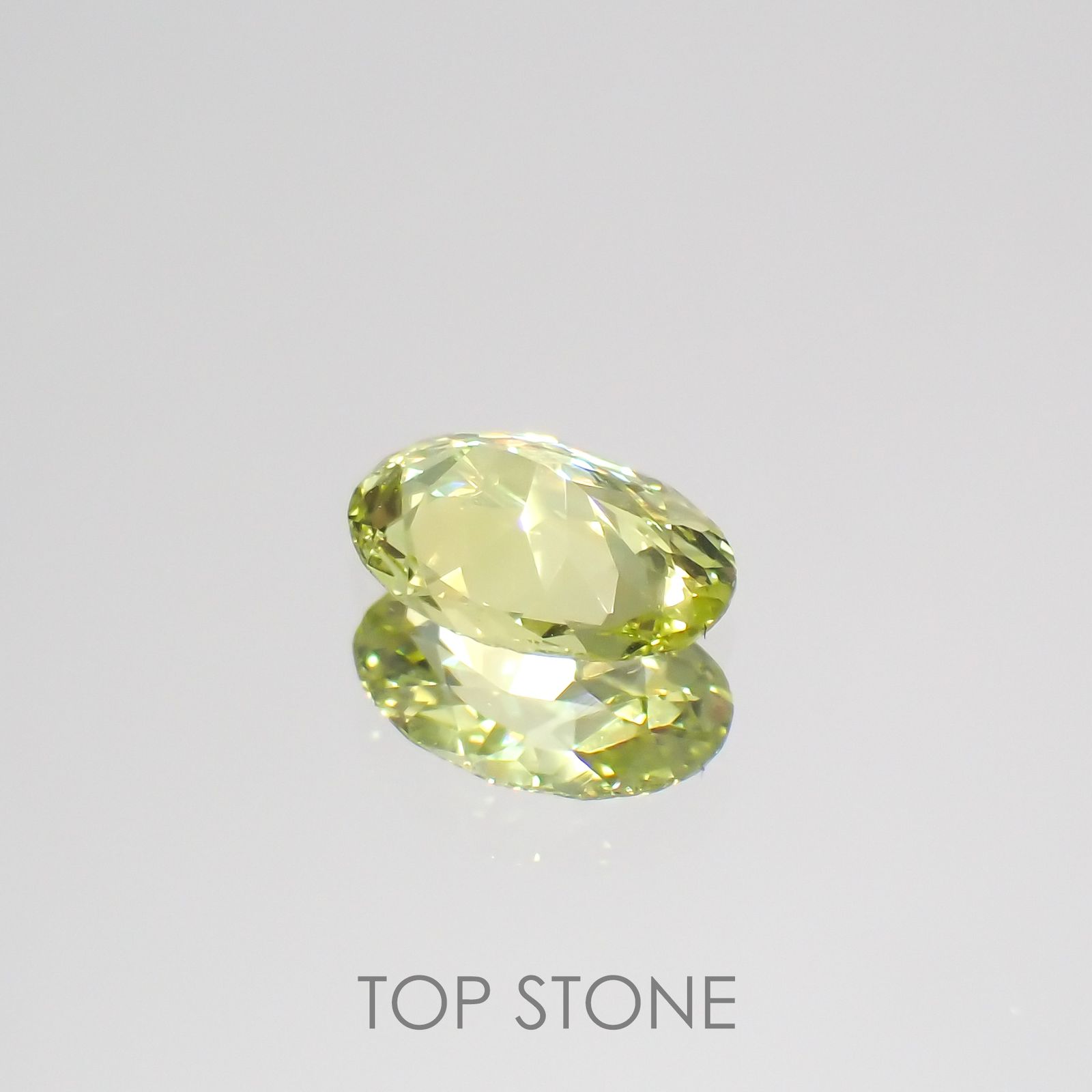 クリソベリル(宝石名クリソベリル)マダガスカル産 0.70ct 識別済[220114500]7x4.9mm前後
