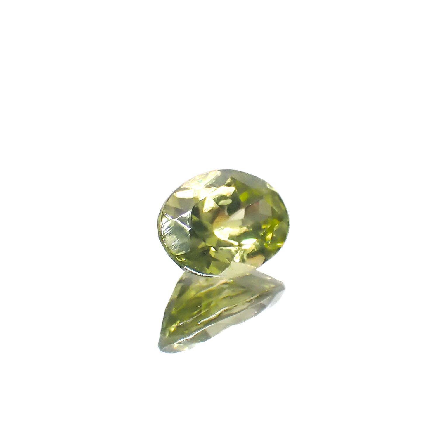 グリーンジルコン スリランカ/カンボジア産 1.19ct[240728534]7.3x5.1mm前後